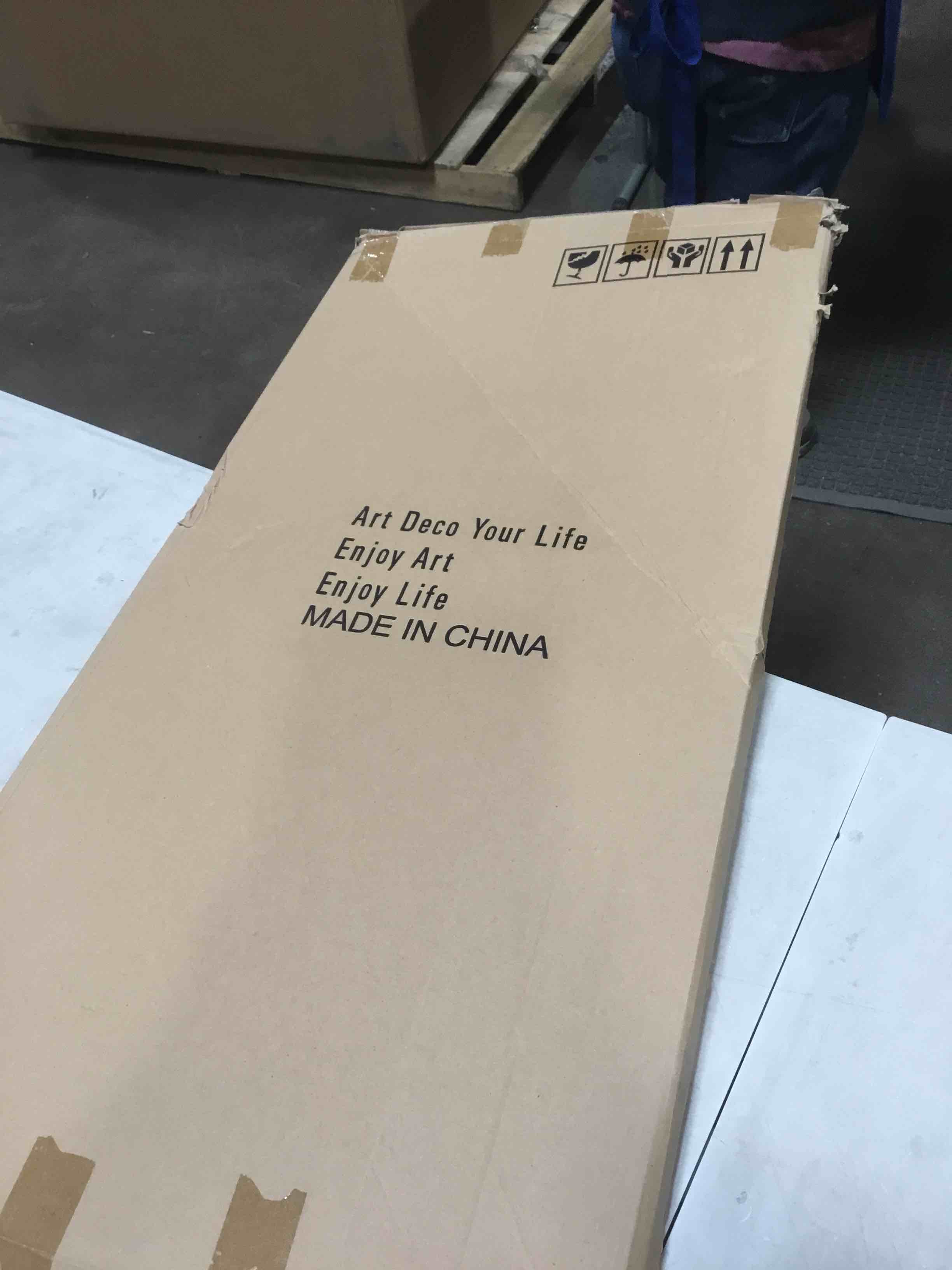 https://s3.amazonaws.com/lotting-images-prod/bidfta/GRA2271953_1742917153998.jpeg