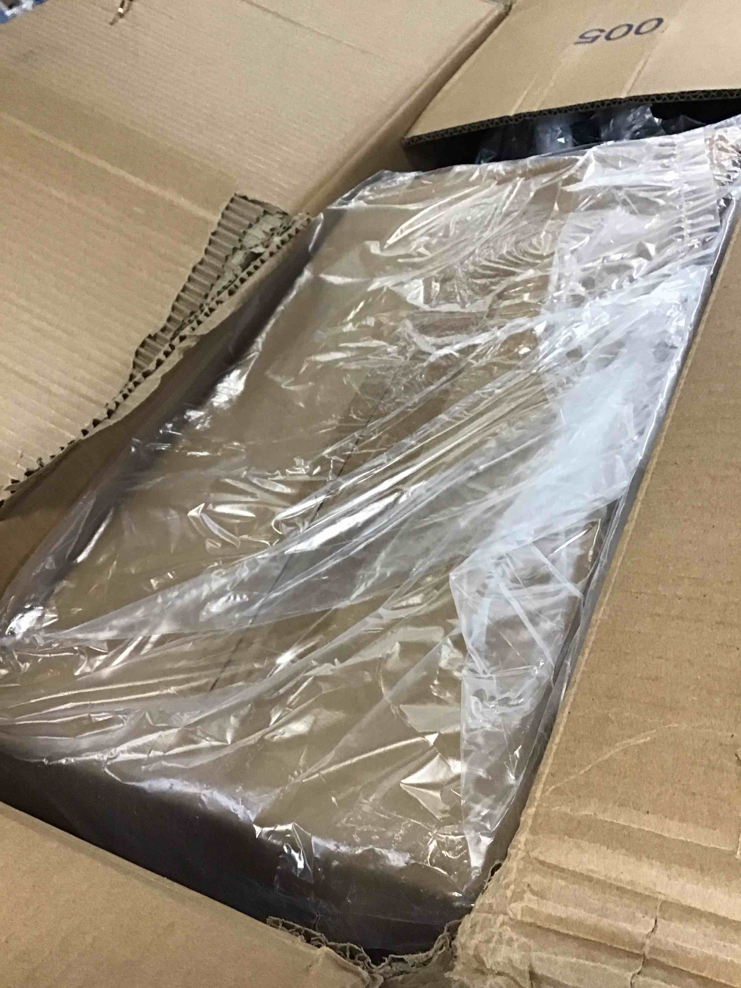 https://s3.amazonaws.com/lotting-images-prod/bidfta/GRA2272873_1742390721939.jpeg