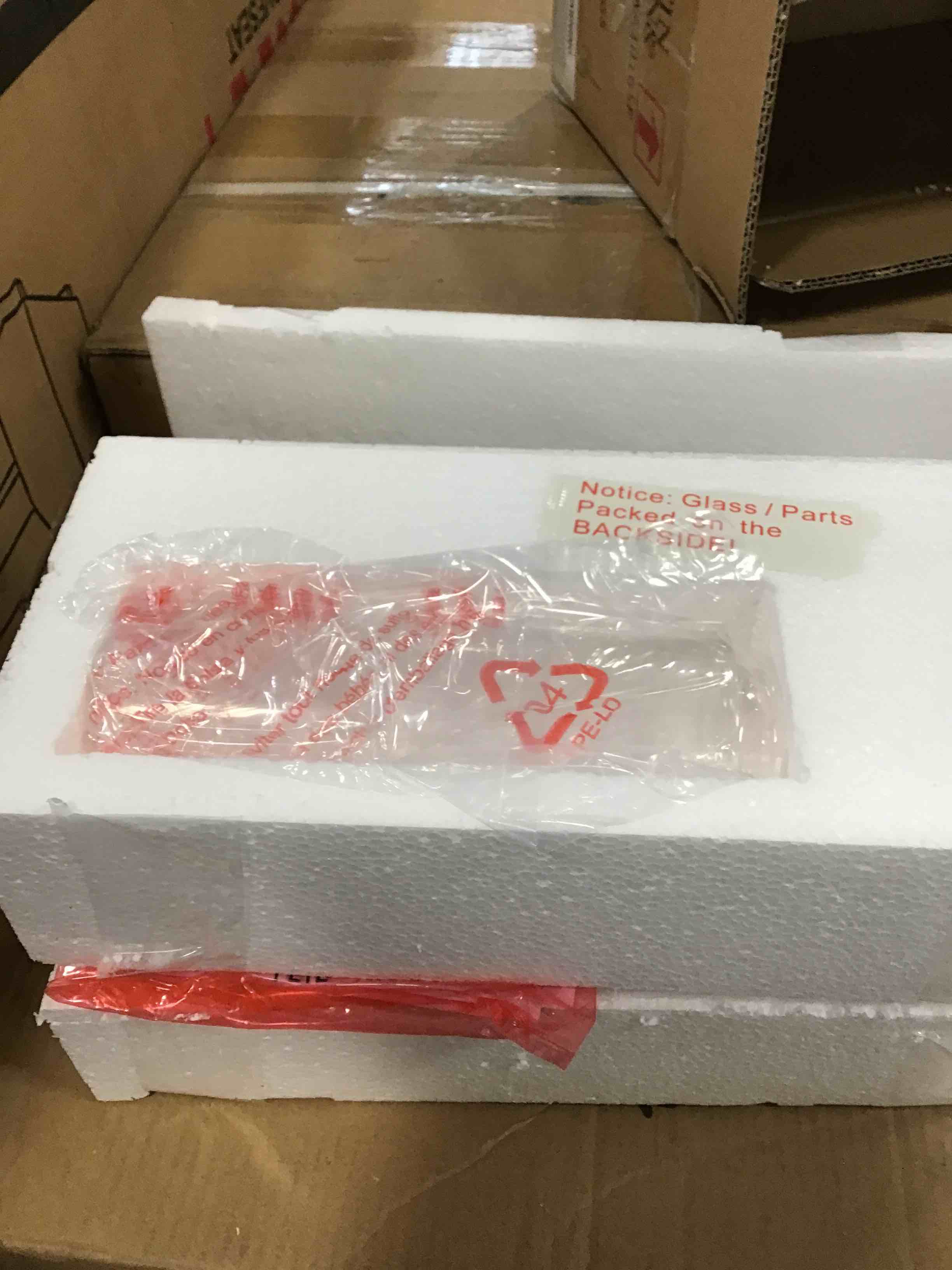 https://s3.amazonaws.com/lotting-images-prod/bidfta/GRA2272926_1742409103661.jpeg