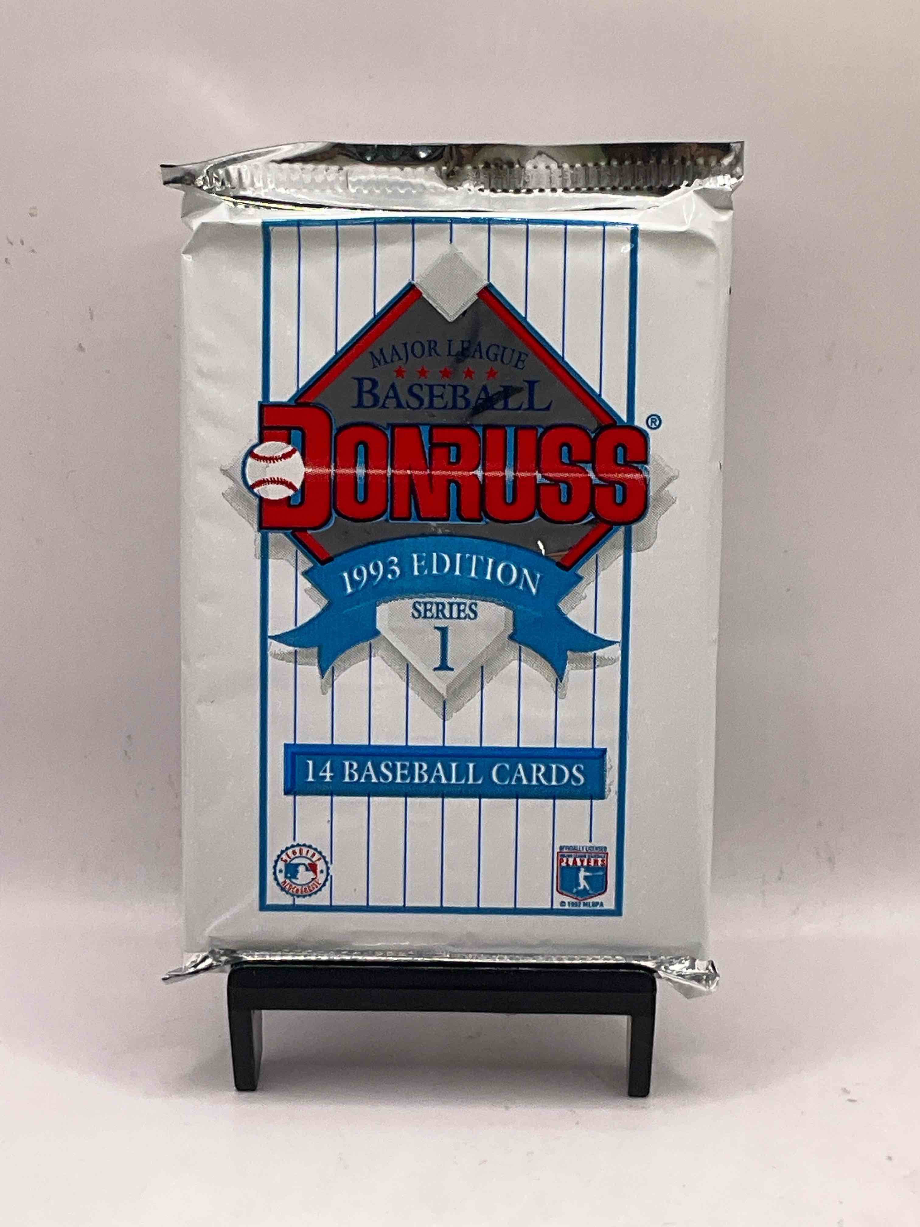 Great Year! 1993 Donruss Baseball Unopened Baseball Card Packs, Direct From Original Sealed Retail Case! Search For Valuable Rated Rookie Cards From Chipper Jones (PSA 10 $150+) & Mike Piazza, Early Ken Griffey Jr. & So Much More!