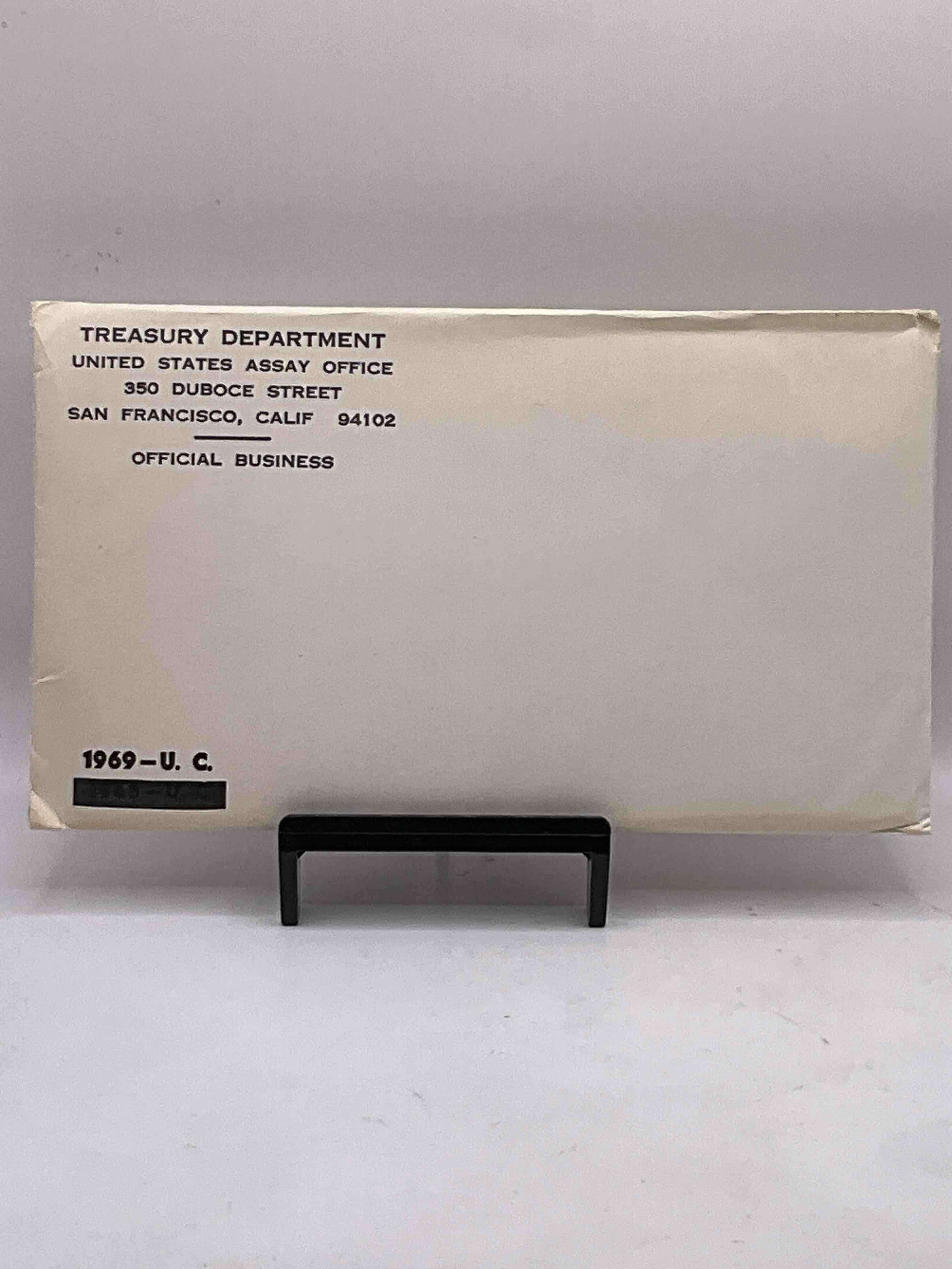 1969 Moon Landing History! Year Of The Moon Landing, Includes Silver! Check Out This 1969 Uncirculated Mint Set Issued From The U.S. Mint, Still In Its Original Envelope From The U.S. Treasury! Set Includes Both Mint Sets For 1969, Philadelphia & Denver! The Included Kennedy Half Dollar Is 40% Silver! Includes Each Coin Minted For That Year & Also An Exclusive Philly & Denver Mint Token. An Awesome Collectable!