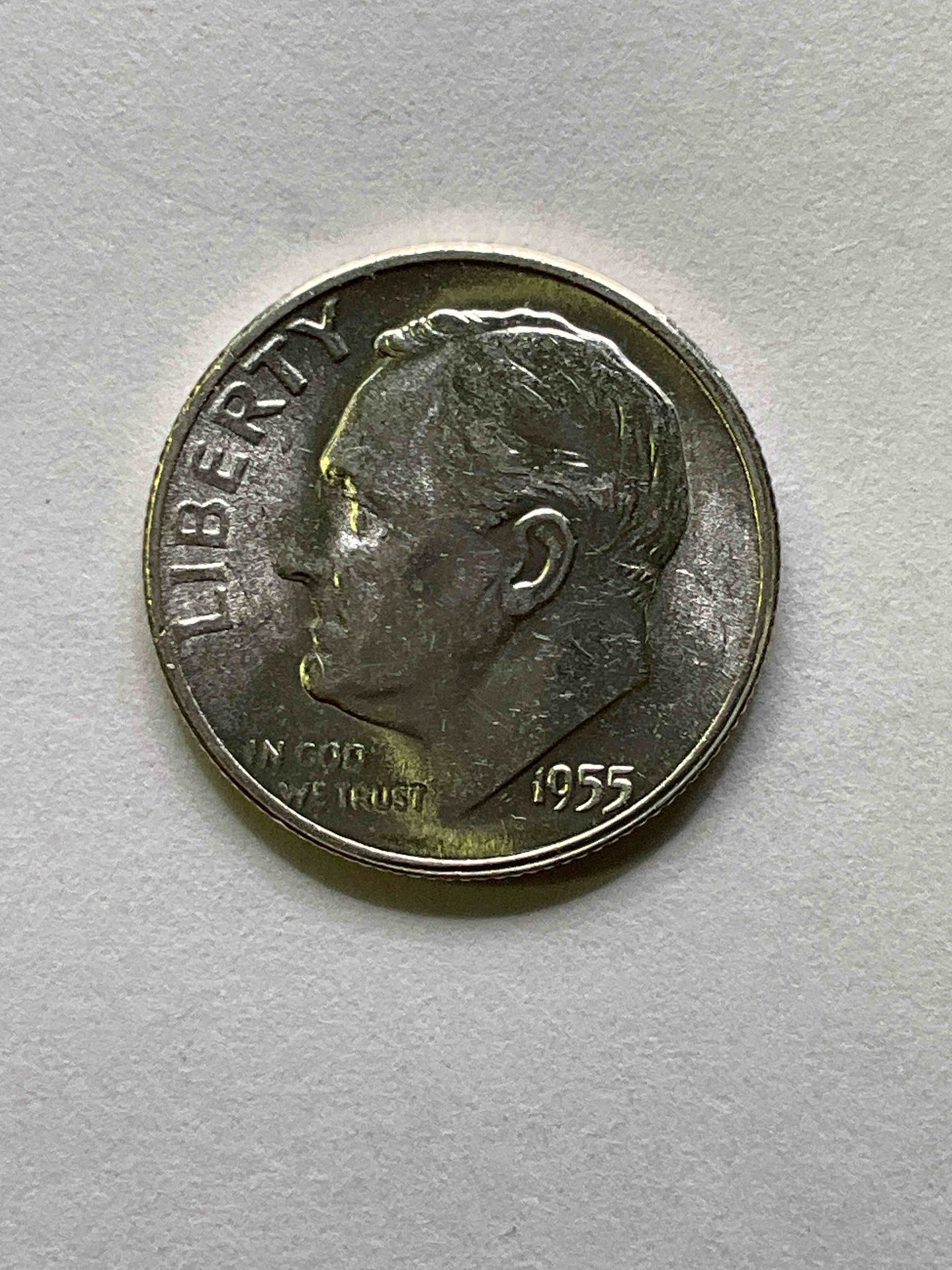 Gorgeous Uncirculated, Antique U.S. Fine Silver Roosevelt Dime! Rare "S'' San Francisco Mint! Did You Know That Pre 1965 Roosevelt Dimes Are 90% Silver? Roosevelt Dimes Were First Minted In 1945 Upon The Death Of President Roosevelt, & Were Minted In Fine U.S. Silver Until 1965. Check Out This Awesome Uncirculated, Mint Example From 1955 Mint Year! Rarest "S' Mint Mark! Makes For A Great Investment In Precious Metals, They Don't Make Em' Like This Anymore!