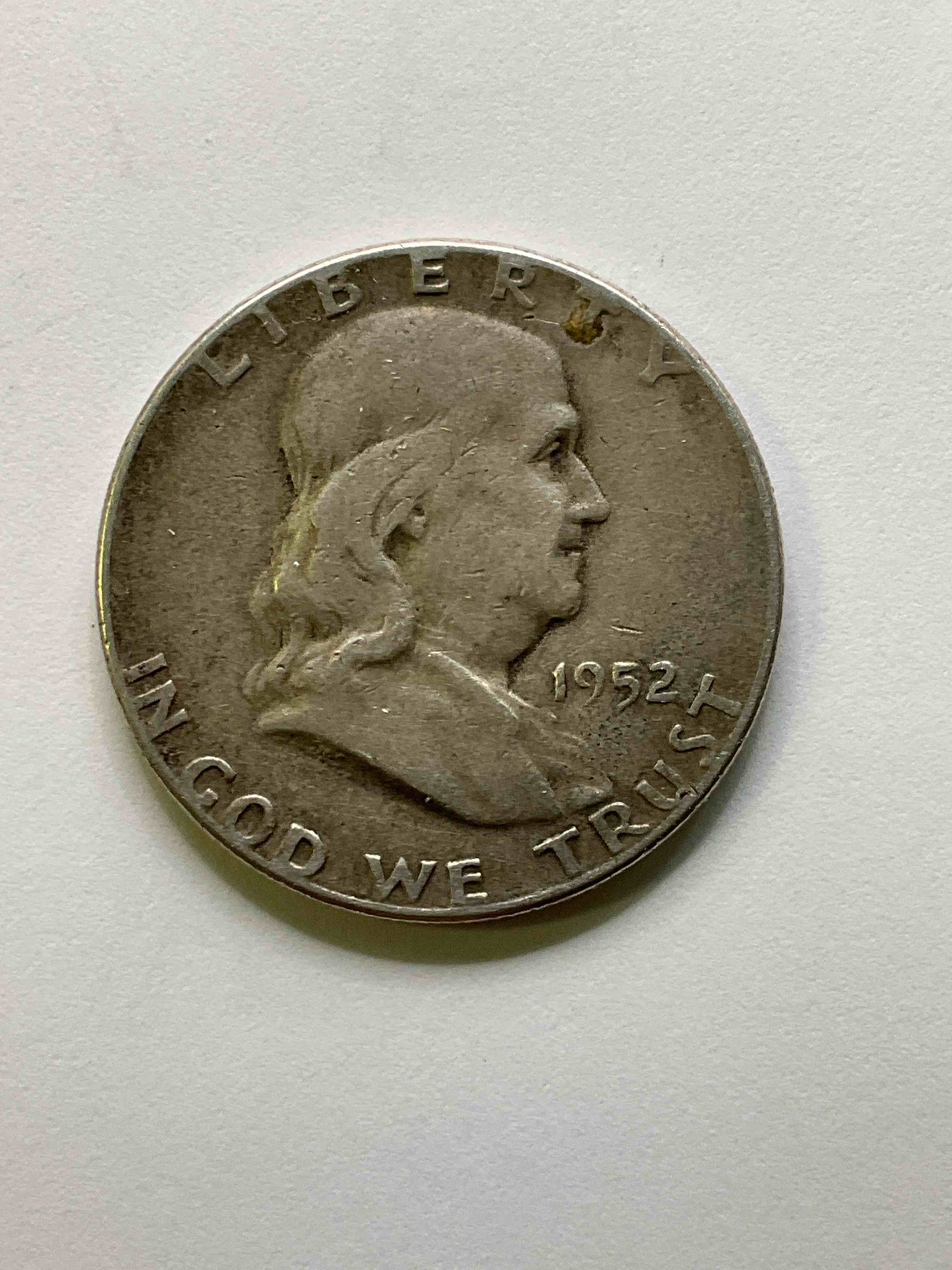 Ben Franklin Silver! Pre 1965 Silver U.S. Half Dollar Coins! Before 1965 American Half Dollars Were Actually Silver, Here Are Rare 1952 & 1956 Versions In Excellent, Circulated Condition! 1948 Super Rare! Great For Investing In Precious Metals! These Heavy Half Dollars Were Minted At 90% Silver and 10% Copper, Giving Them A Net Weight Of .36169 Ounces Of Pure Silver Per Coin! Very Rare In This Great Condition!