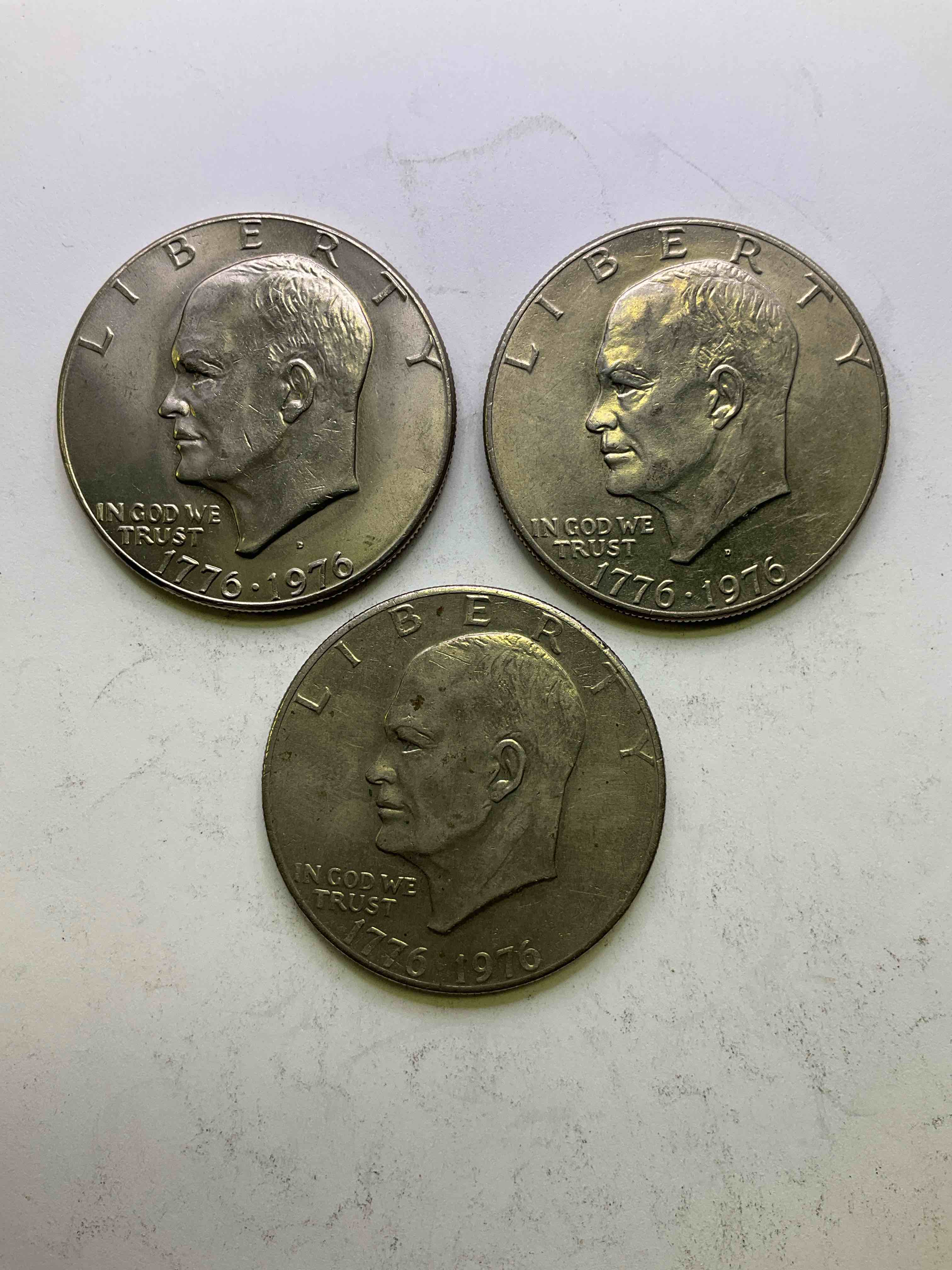 Eisenhower Dollar Coins! These Striking, Large U.S. Coins Were Minted From 1971-1978. Here Are Gorgeous Of Examples Of "Ike" Dollars In Varying Years. Includes The Highly Collectible 1976 Bicentennial Version. These Coins Have Become Immensely Popular With Collectors & Some Have Great Toning! 
