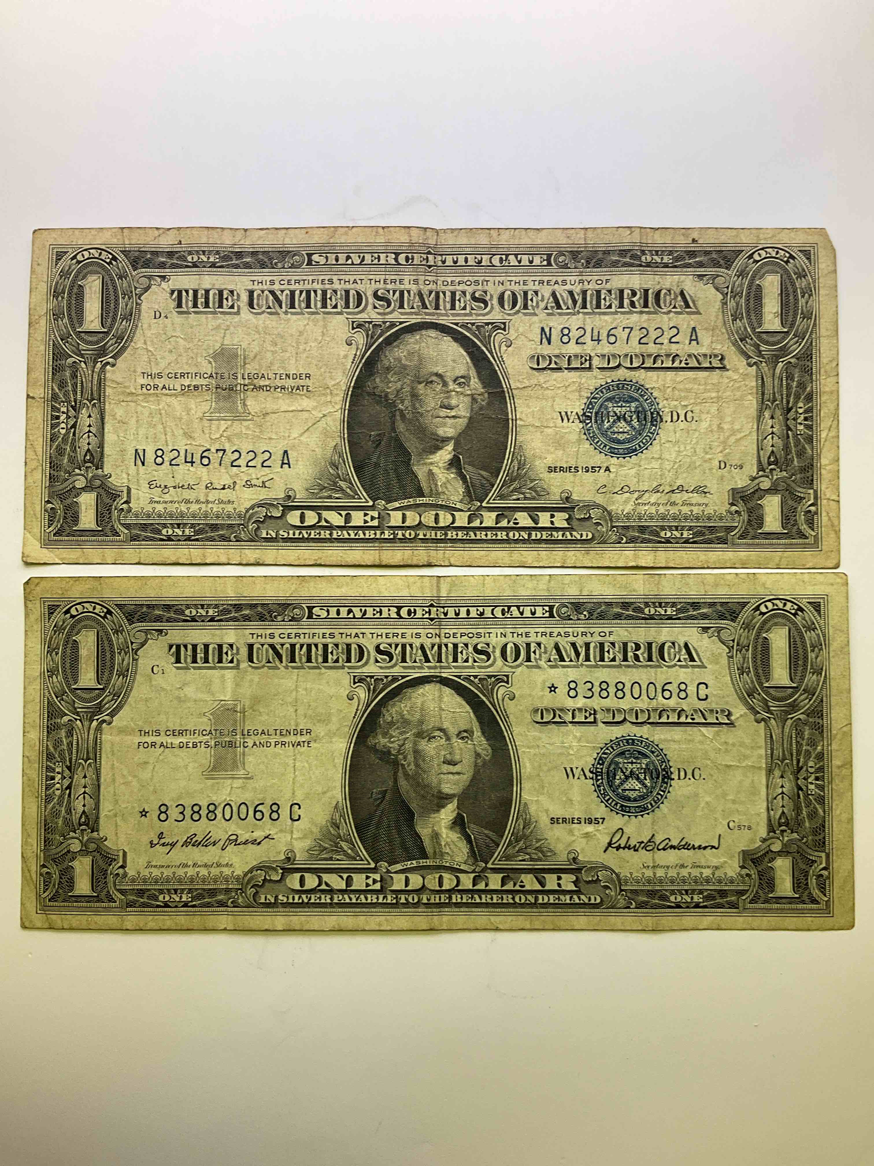 1957 Silver Certificates! Did You Know That Prior To 1964 One Dollar U.S. Paper Money Was Actually Redeemable For Silver Dollars?! Wow How Times Have Changed! Silver Certificates Were Produced From 1878 To 1964 & Are Still Considered Legal Tender At Face Value. Here Are Gorgeous, Circulated 1957 U.S. One Dollar Silver Certificates, With Highly Collectible "Blue Seal!" Own An Awesome Piece Of History!