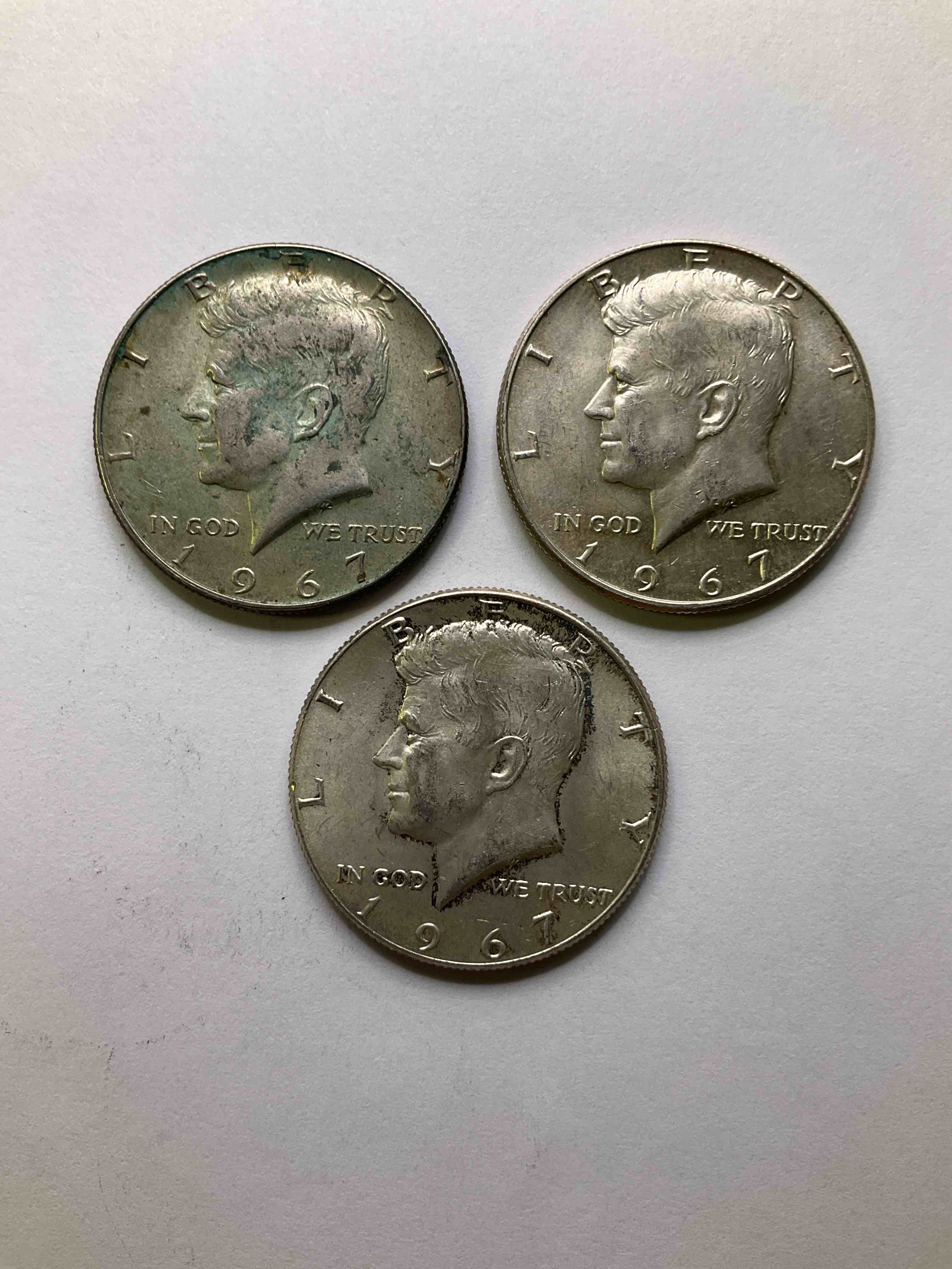 Silver Half Dollars! Did You Know From 1965-1970 The U.S. Minted Kennedy Half Dollars With 40% Silver? Check Out These Awesome Late 1960's Half Dollars With 40% Pure Fine Silver Content! After 1970 There Is Not Silver In U.S. Half Dollars! Grab These Awesome Pieces Of History & Invest In Precious Metals!