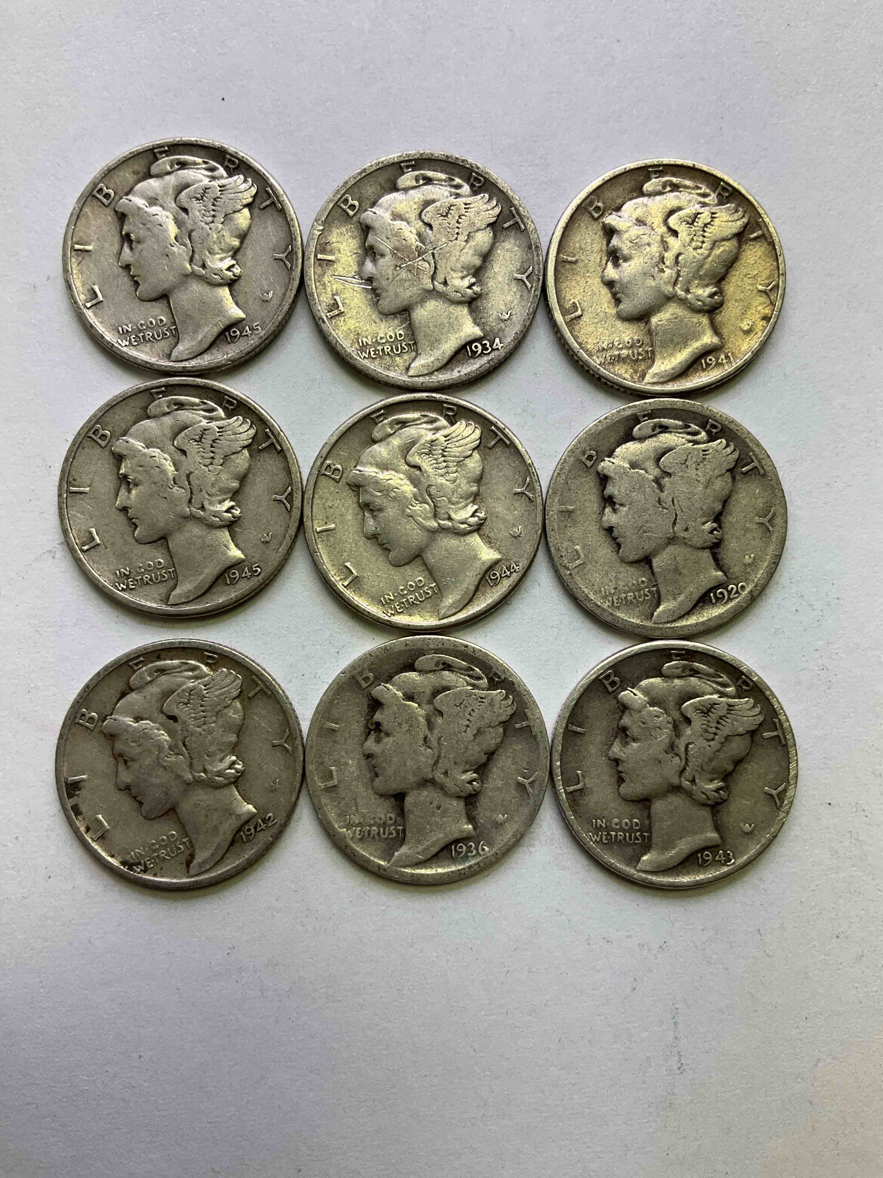 Antique U.S. Pure Fine Silver Mercury Dimes! Silver Mercury Dimes Were Minted From 1916-1945 & Have Become Serious Collector Items! Check Out These Awesome Examples, All In Nice, Circulated Condition With Visible Dates & Varying Years! Rare To Have Visible Dates! Makes For A Great Investment In Precious Metals, Mercury Dimes Are 90% Pure Fine Silver! They Don't Make Em' Like This Anymore!