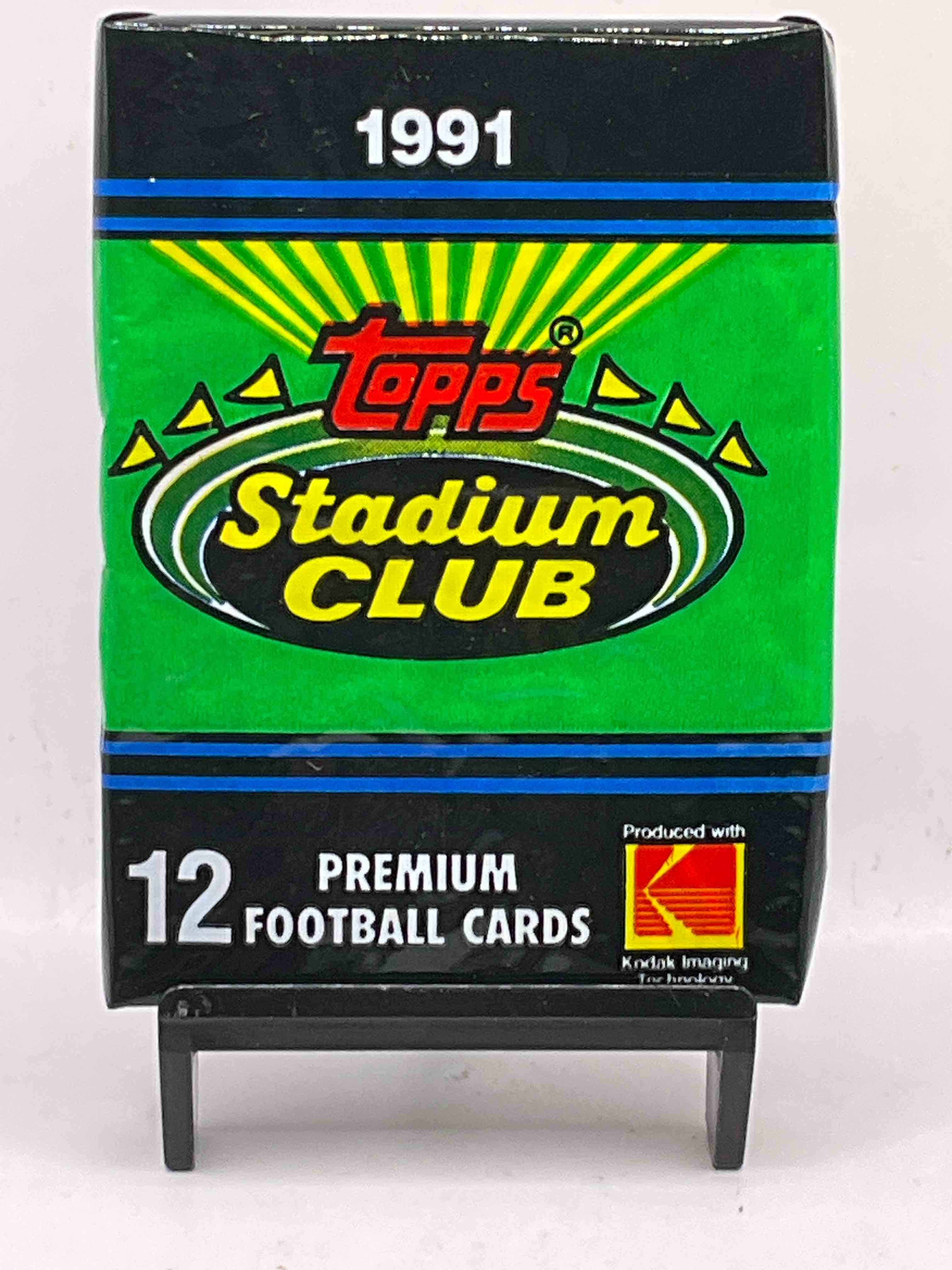 1991 Topps Stadium Club Football Unopened Wax Packs, Direct From Original Sealed Retail Case! Search For Valuable Brett Favre Rookie (PSA 10 $400), Early Emmitt Smith, Jerry Rice & So Much More! Getting Hard To Find!