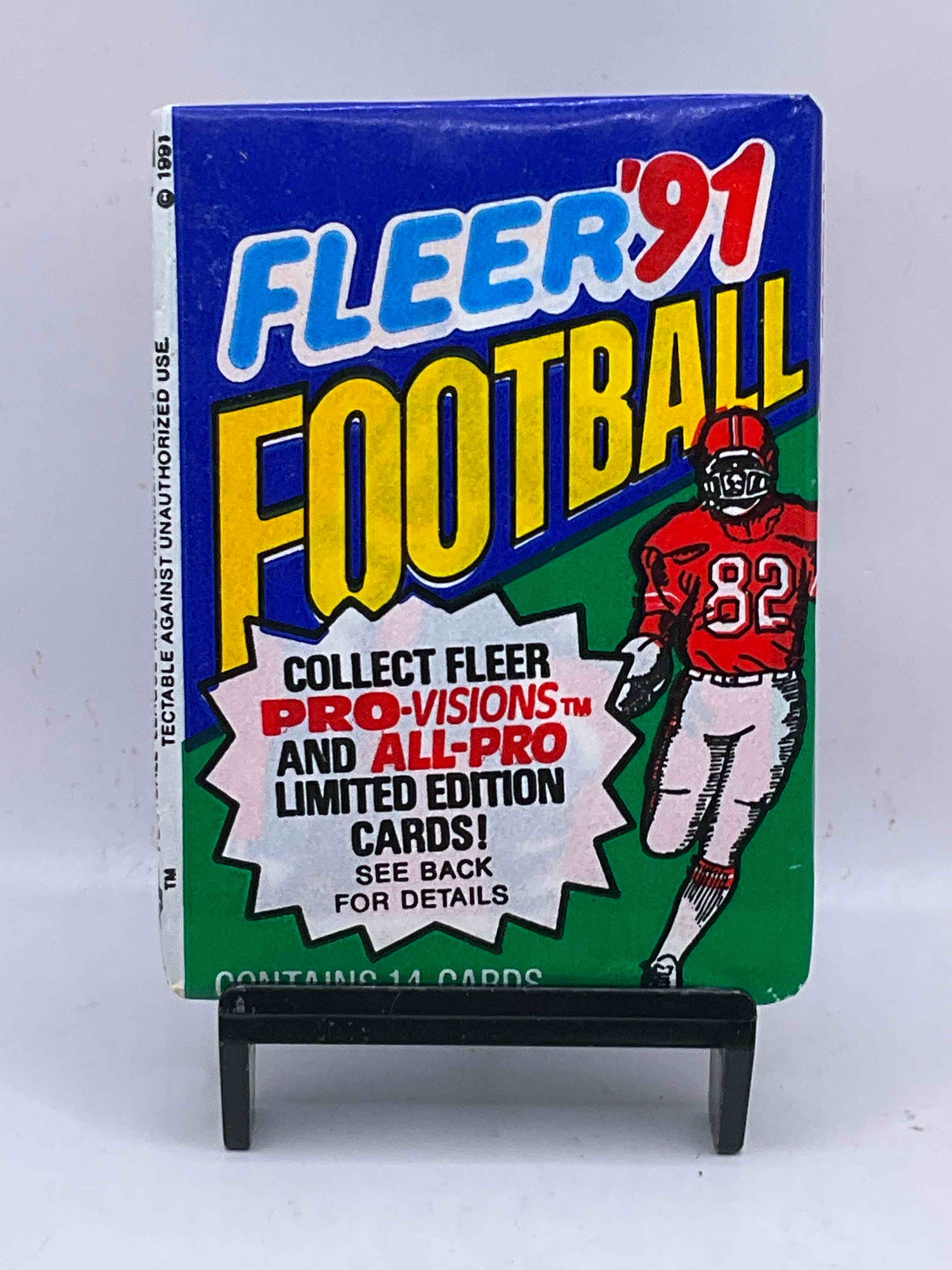 1991 Fleer Football Unopened Card Pack! Search For Valuable Joe Montana & Jerry Rice Cards! Crazy Packs From The Early 90’s!
