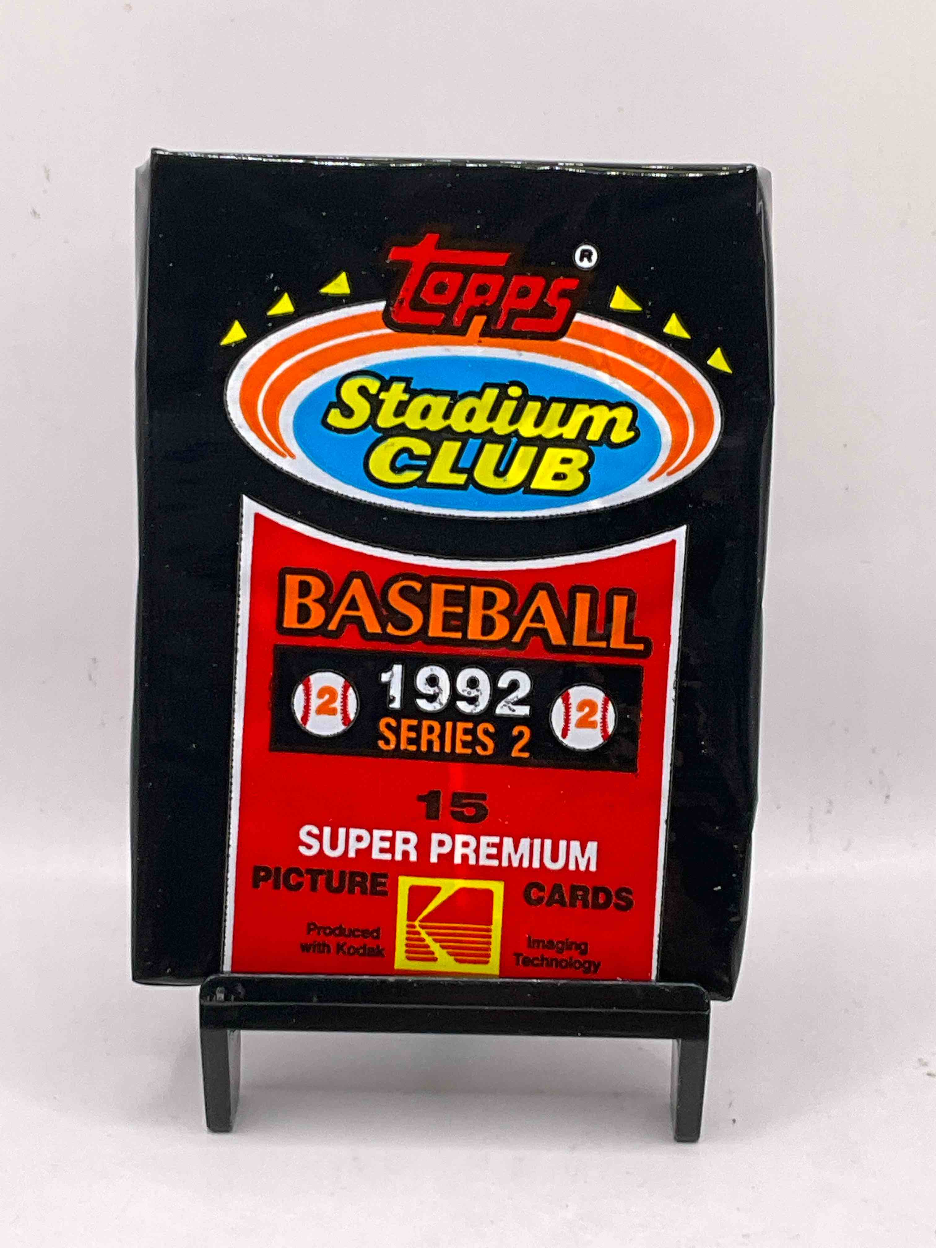 Series TWO! Ken Griffey Jr. Member’s Choice Edition!? Topps Stadium Club 1992 Unopened Packs, Straight From Box. Search For Big Names, Ken Griffey Jr, Nolan Ryan, Rickey Henderson & So Many More! Some Of These Cards Can Be Worth Big $$$
