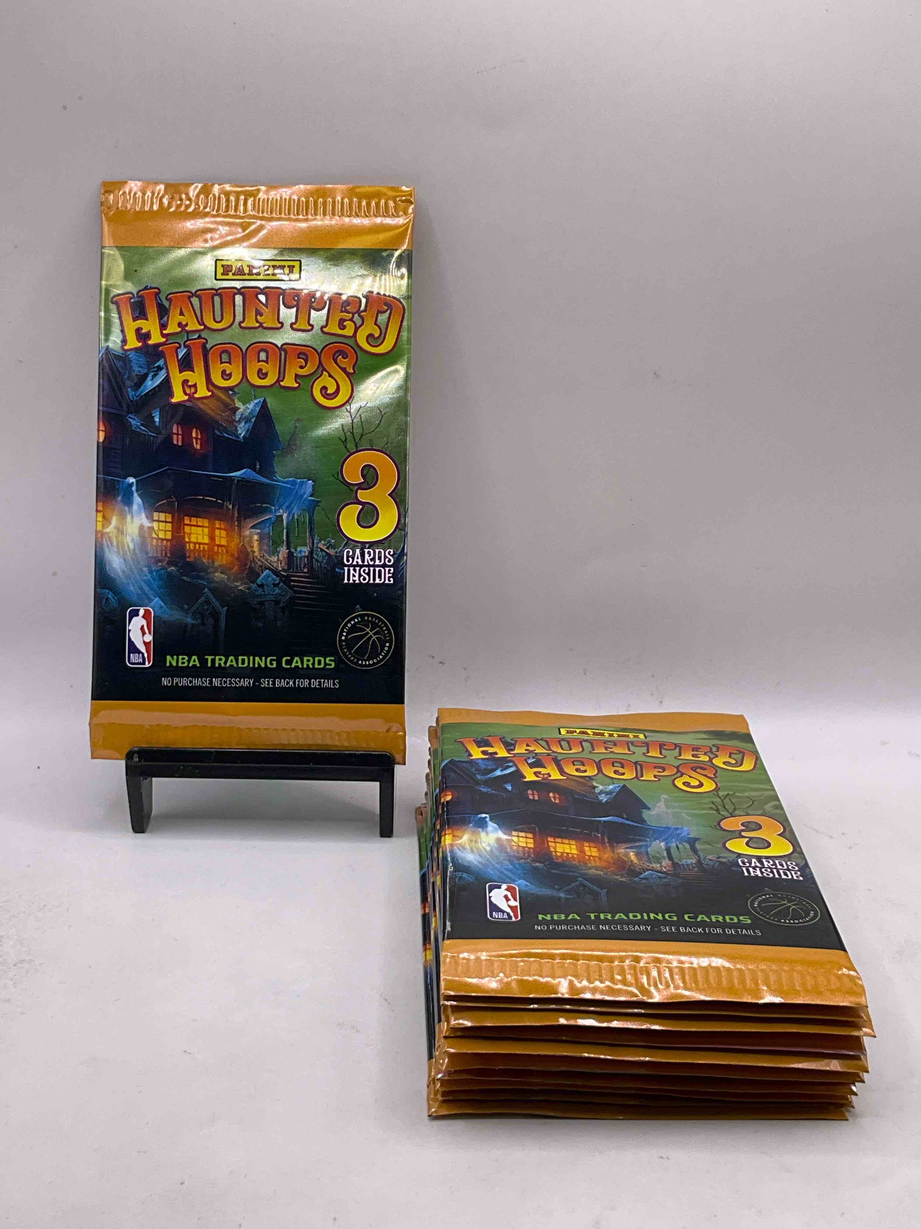 Victor Wembanyama Rookie!? 2023-24 NBA Haunted Hoops! Scary Good Packs! Look For All Kinds Legends & Rookies! Curry, LeBron, Wemby & More!