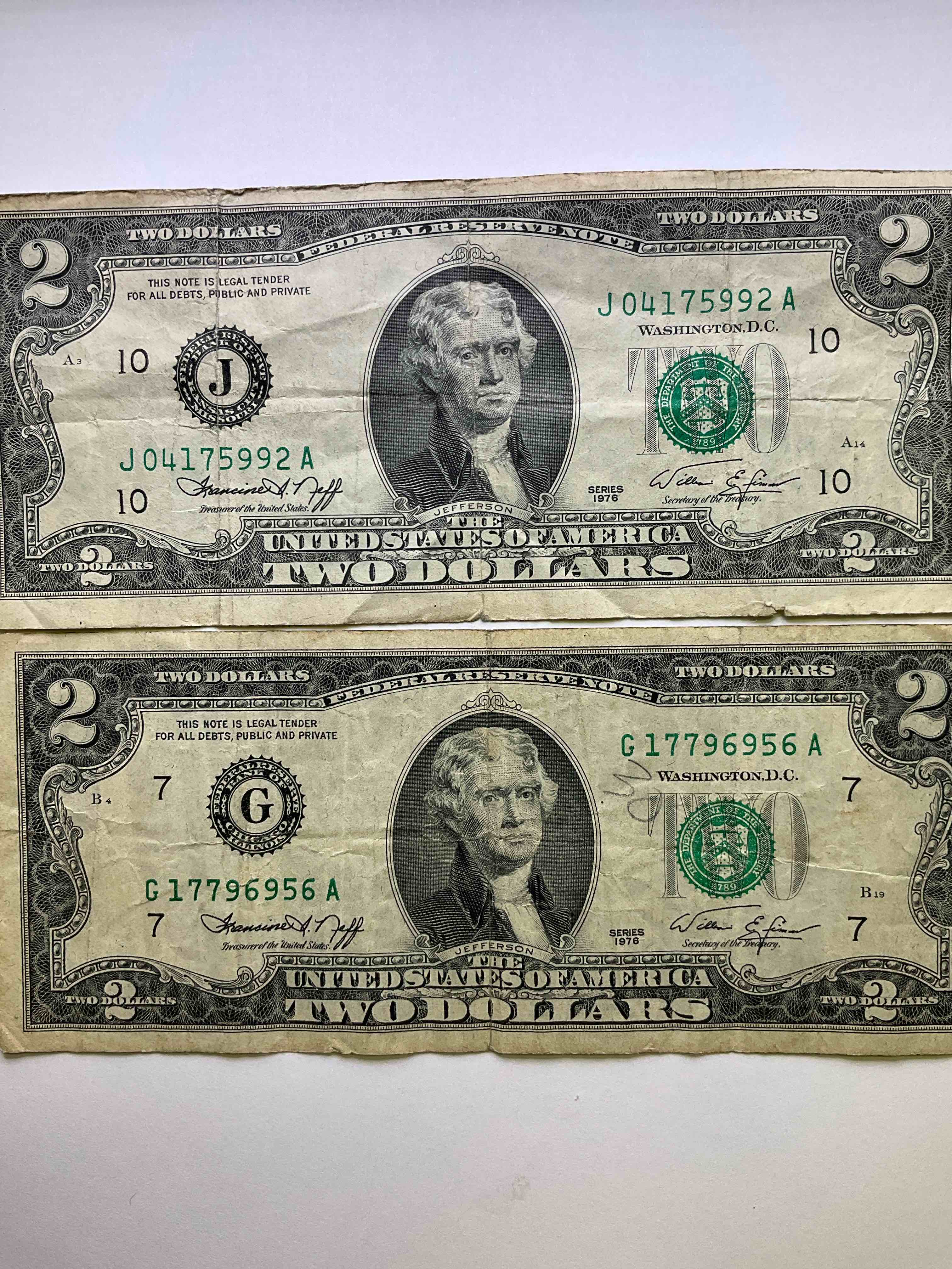 $2 Bill Bicentennial Year, Rare! Now Here's An Amazing Collector's Item, Rare 1976 Bicentennial Two Dollar Bills! These Bills Are In Circulated Condition & Still Hold Their Face Dollar Value Of $2. Hard To Collect, Make Great Gifts!