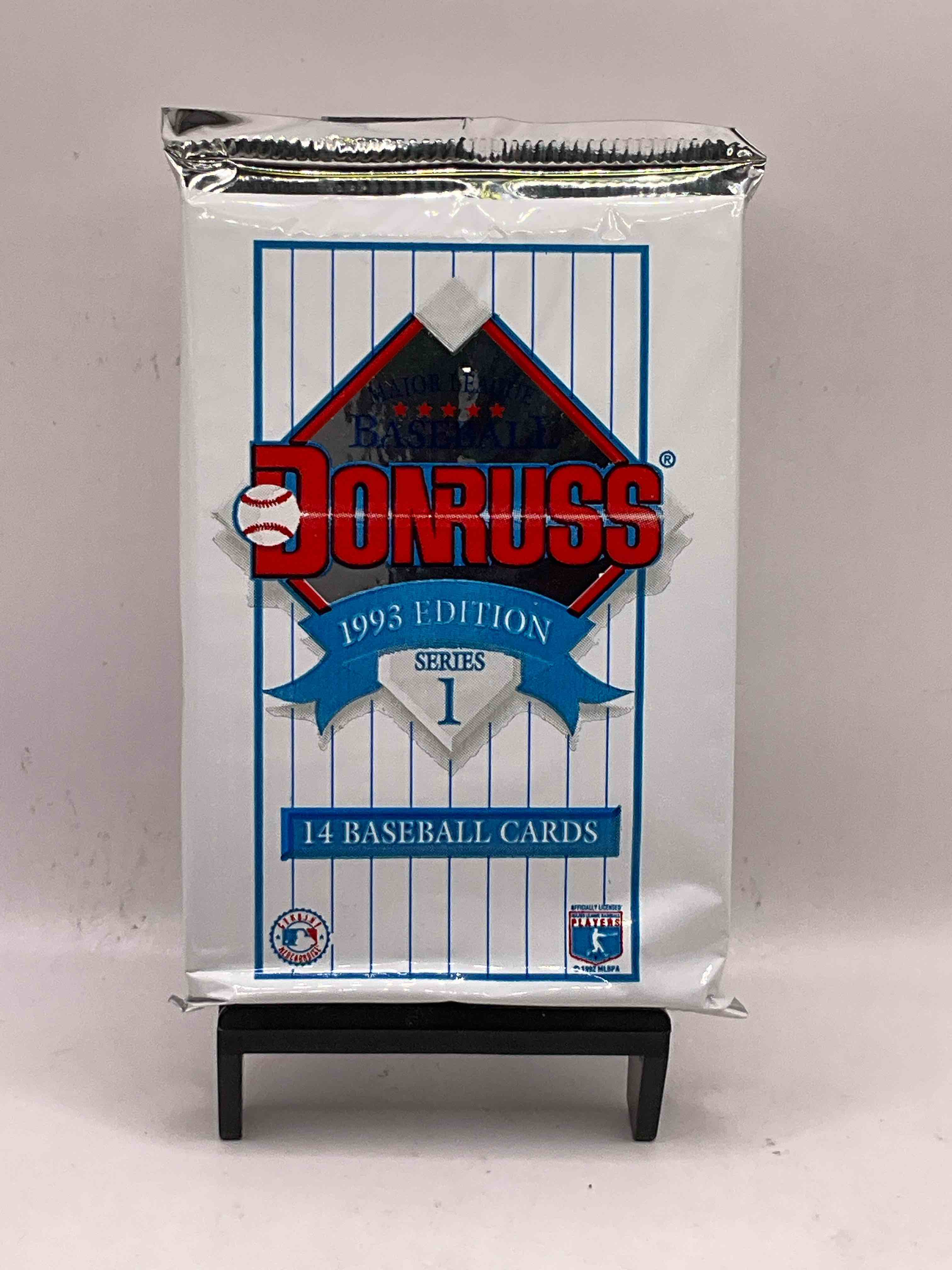 Great Year! 1993 Donruss Baseball Unopened Baseball Card Packs, Direct From Original Sealed Retail Case! Search For Valuable Rated Rookie Cards From Chipper Jones (PSA 10 $150+) & Mike Piazza, Early Ken Griffey Jr. & So Much More!