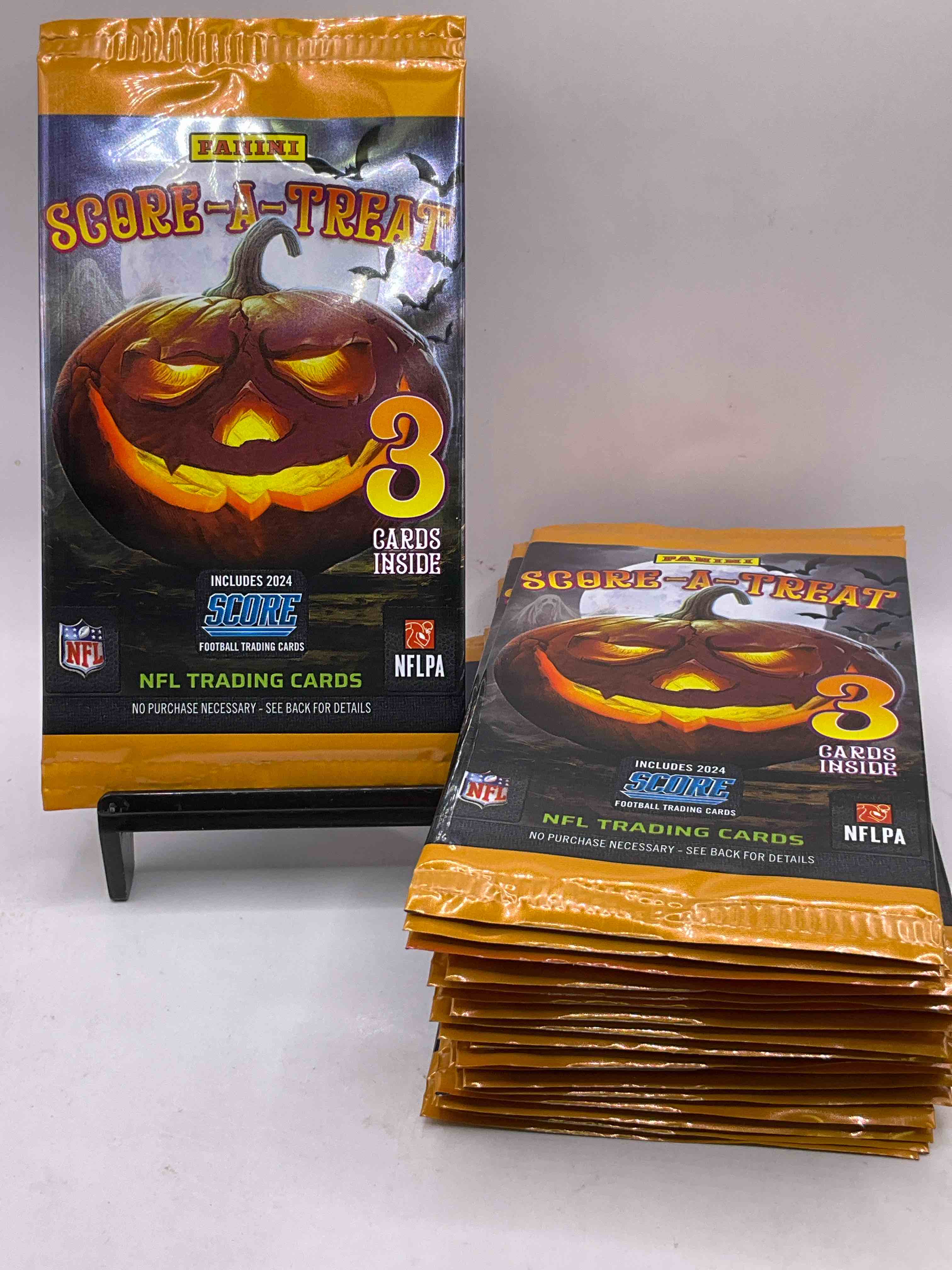 Jayden Daniels Rookie!? Score NFL 2024 Score-a-Treat Unopened Halloween Edition Packs! Look For Jayden Daniels, Drake Maye, Bo Nix, Brian Thomas & More Rookies! Insane Packs!