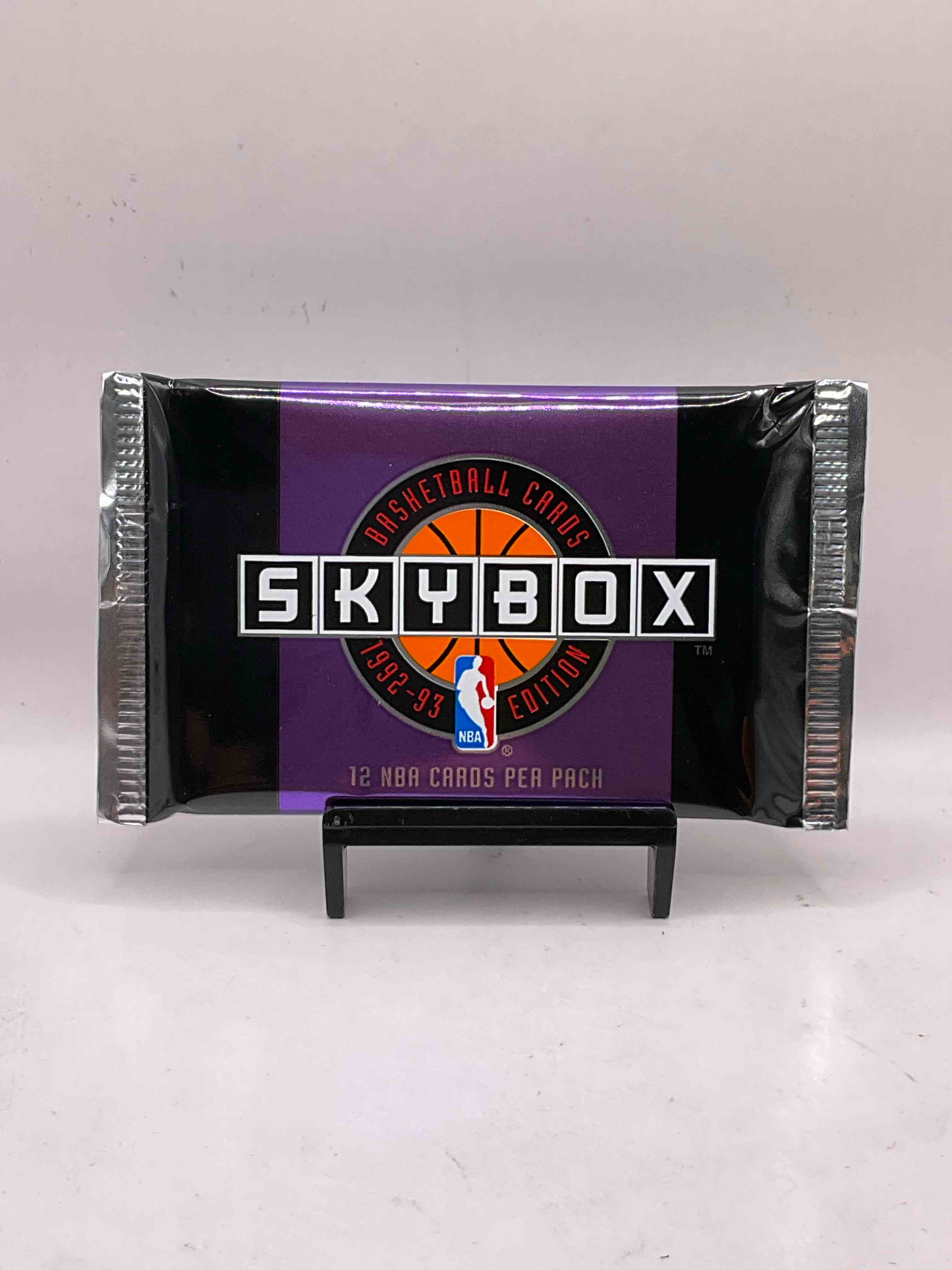 Retro Rarity! Four Color Pack 1992-93 Skybox Craziness! Michael Jordan!? Larry Bird!? Possibility For Some Incredible Cards! 90’s Basketball Insanity! These Are Some Of The Coolest Cards & Packs On The Market, Get Them While You Can! 1992-93 Skybox!