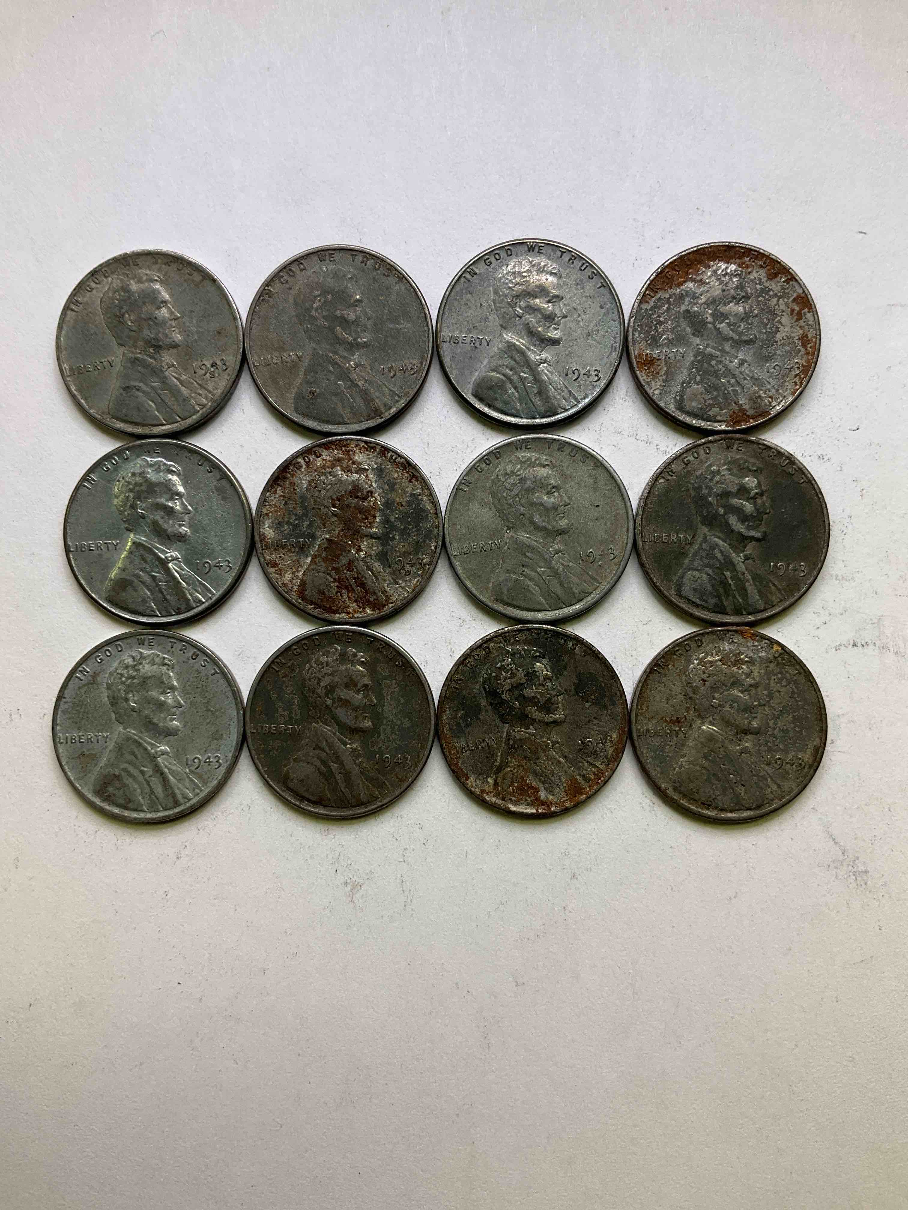 1943 World War Il History! Did You Know That In 1943 Copper Was So Valuable For Making Ammunition That The U.S. Treasury Made Pennies Out Of Steel?! 1943 STEEL Pennies Have Become Valuable, Rare Collector Items! Up For Auction Are Rare WWII Steel Pennies Appearing Circulated. Own Pieces Of World War - Il History That Are An Awesome Investment!
