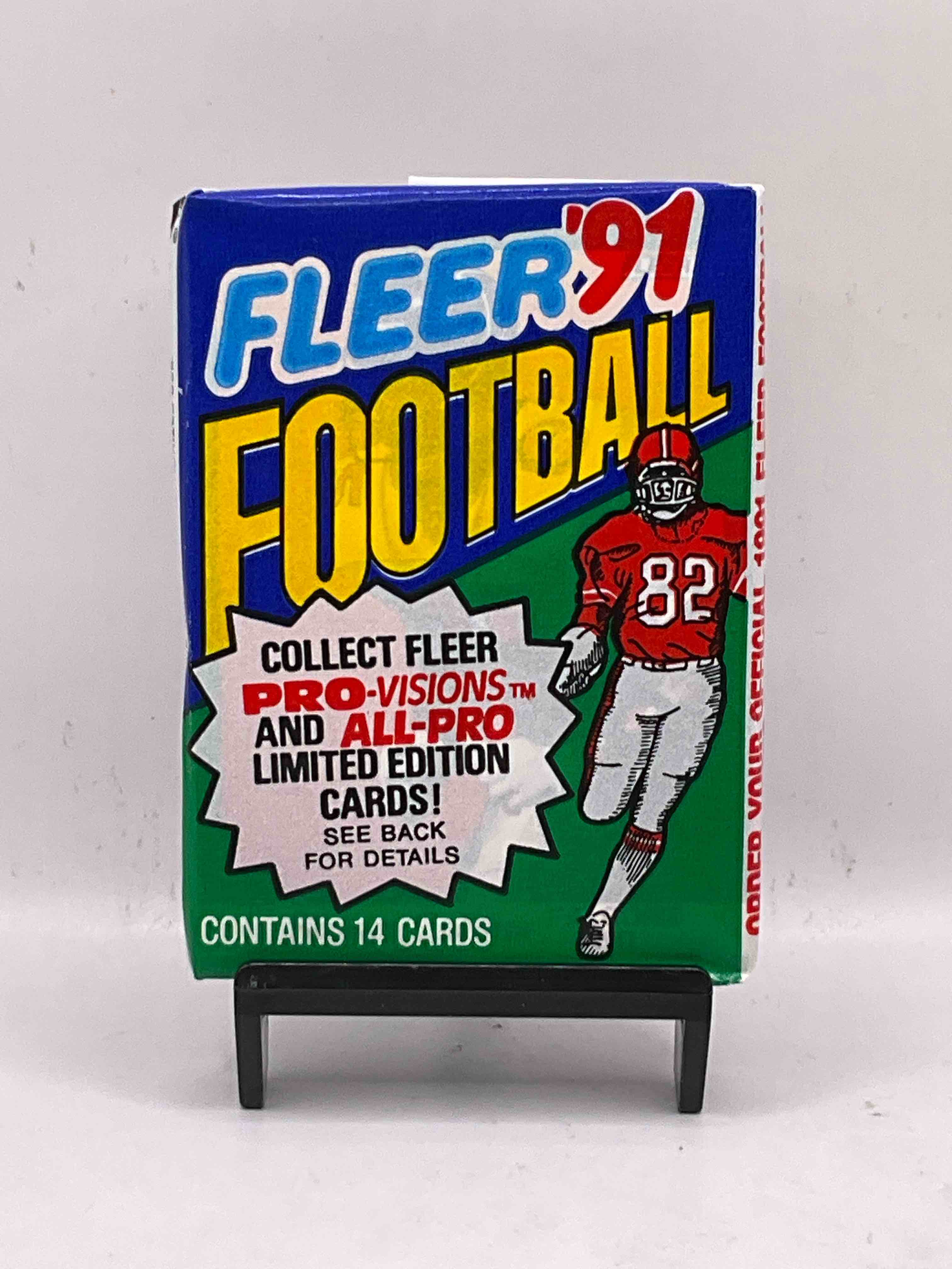 1991 Fleer Football Unopened Card Pack! Search For Valuable Joe Montana & Jerry Rice Cards! Crazy Packs From The Early 90’s!