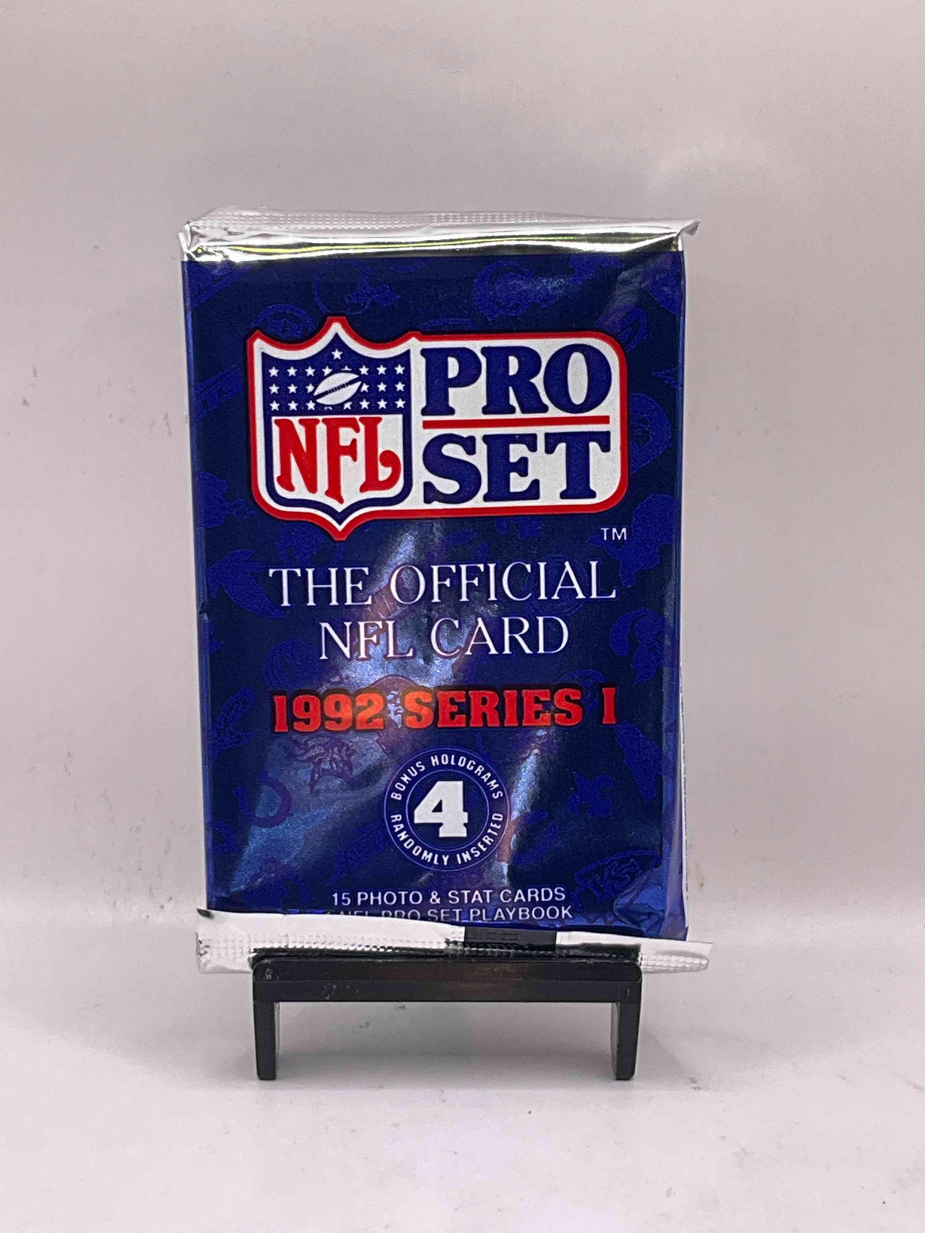 Barry Sanders!? Emmitt Smith!? Insane 1992 Pro Set Football Packs! Possible Legends Inside! Get The Chance To Open Them Today!