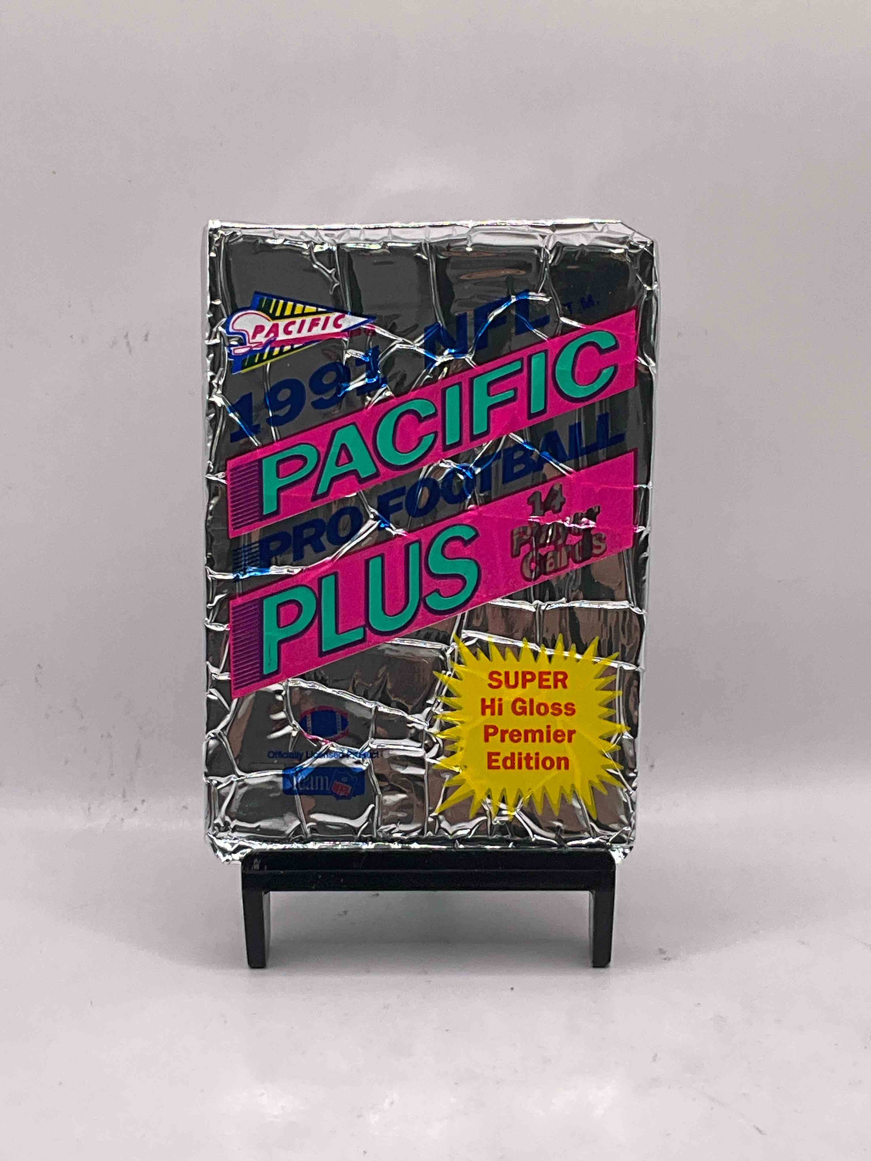 1991 Pacific Football, Something You Hardly Ever See! 1991 Pacific Football Sealed Card Pack, Direct From Original Retail Case. Search For Brett Favre Rookie, Early Barry Sanders, Jerry Rice & So Much More! Hard To Find!