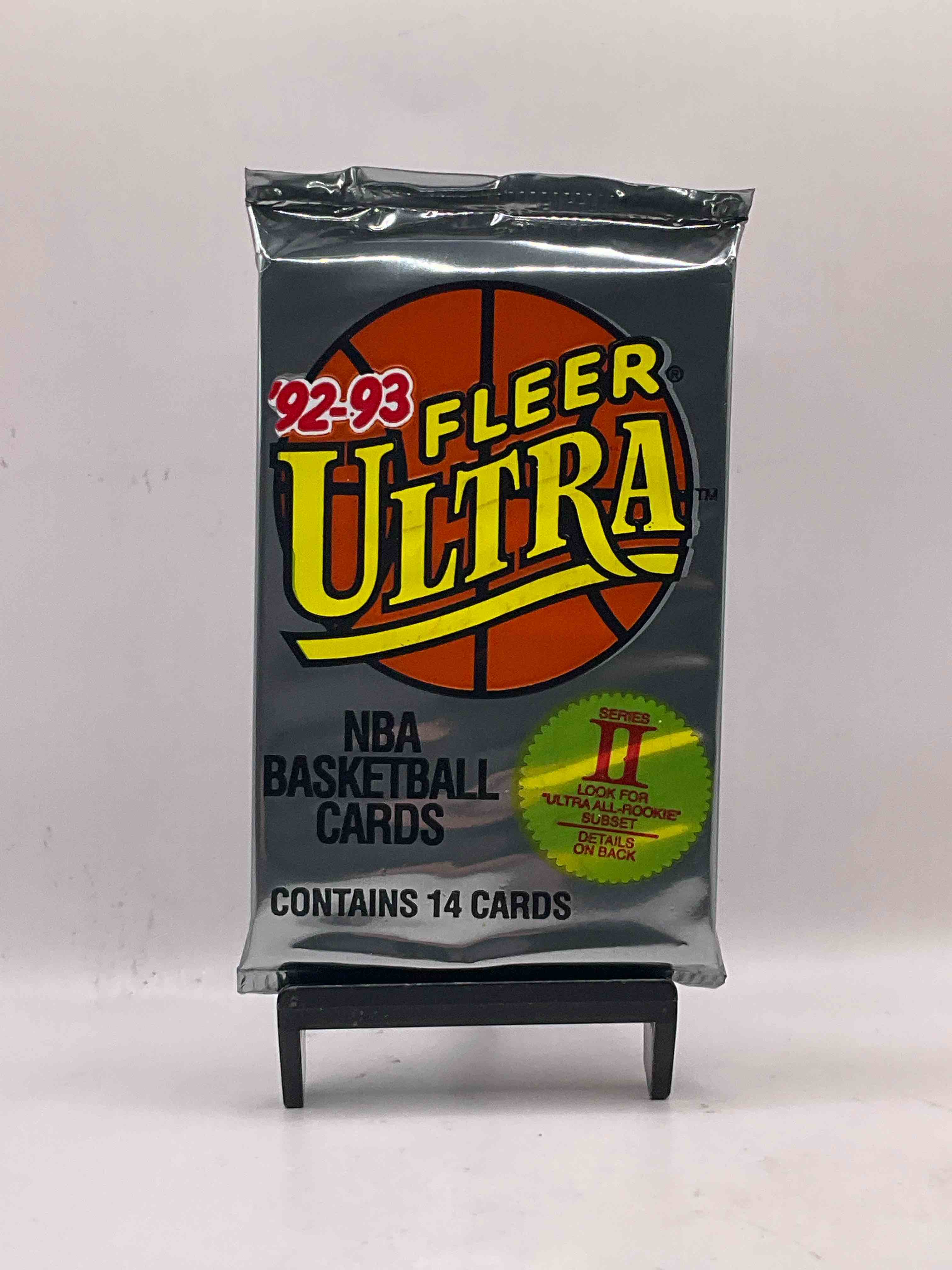 Shaq Rookie!? Awesome 1992/93 Fleer Ultra Series Two NBA Basketball Sealed Card Pack, Direct From Original Sealed Retail Case! Series Two Is A Collectors' Dream Because It's Where To Find Shaquille O'Neals' Rookie Card, As Well As Several Valuable Michael Jordan Cards! Getting Harder & Harder To Find!