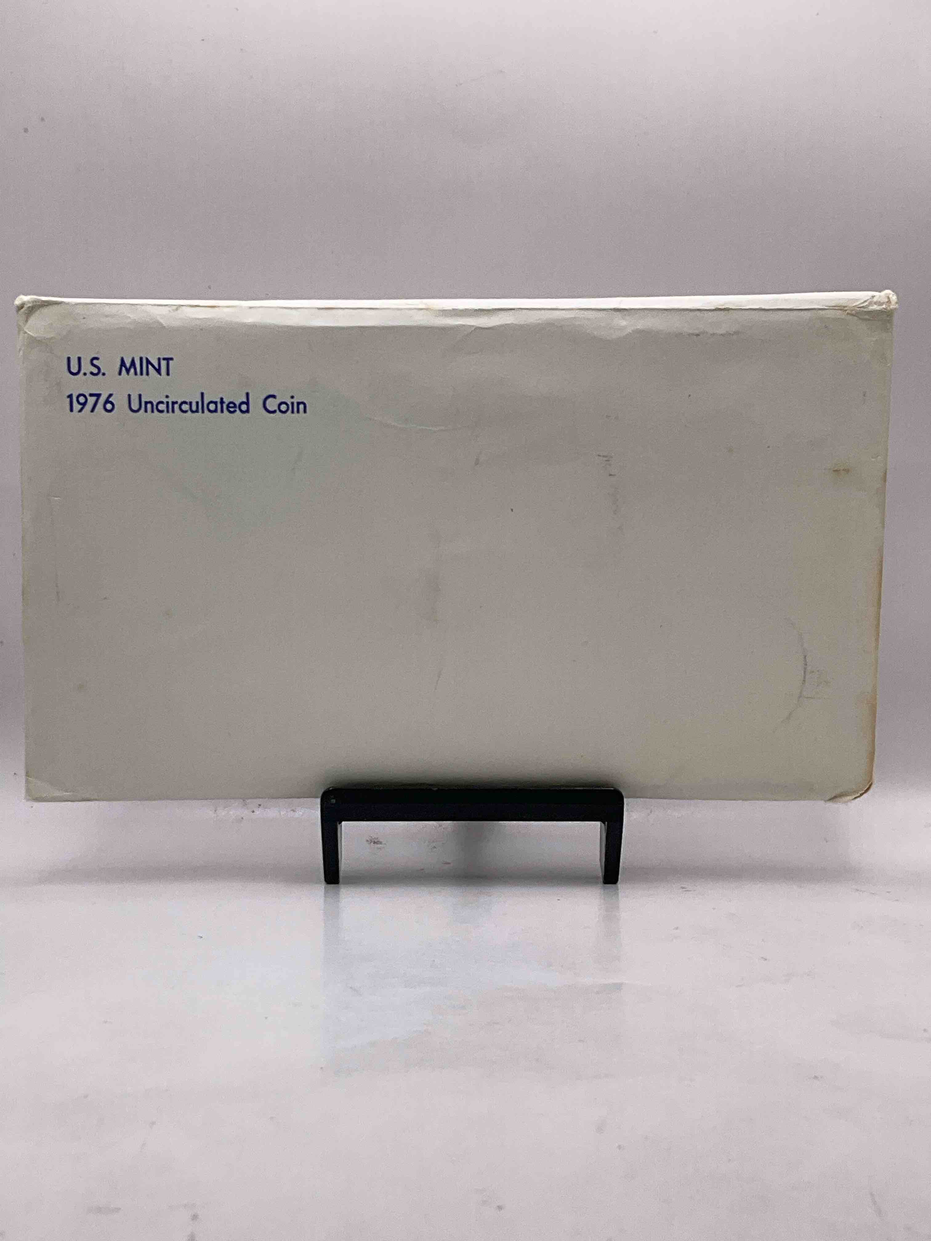 1976 Bicentennial Mint Set! This Highly Collectible Mint Set Includes 10 Coins, Five Minted From Each Mint Location (Philly & Denver) That Year. Coins Are 1976 Special Bicentennial Edition, To Include Rare Bicentennial "Ike" Dollar! Still In Its Original Envelope Direct From The U.S. Treasury in 1976!