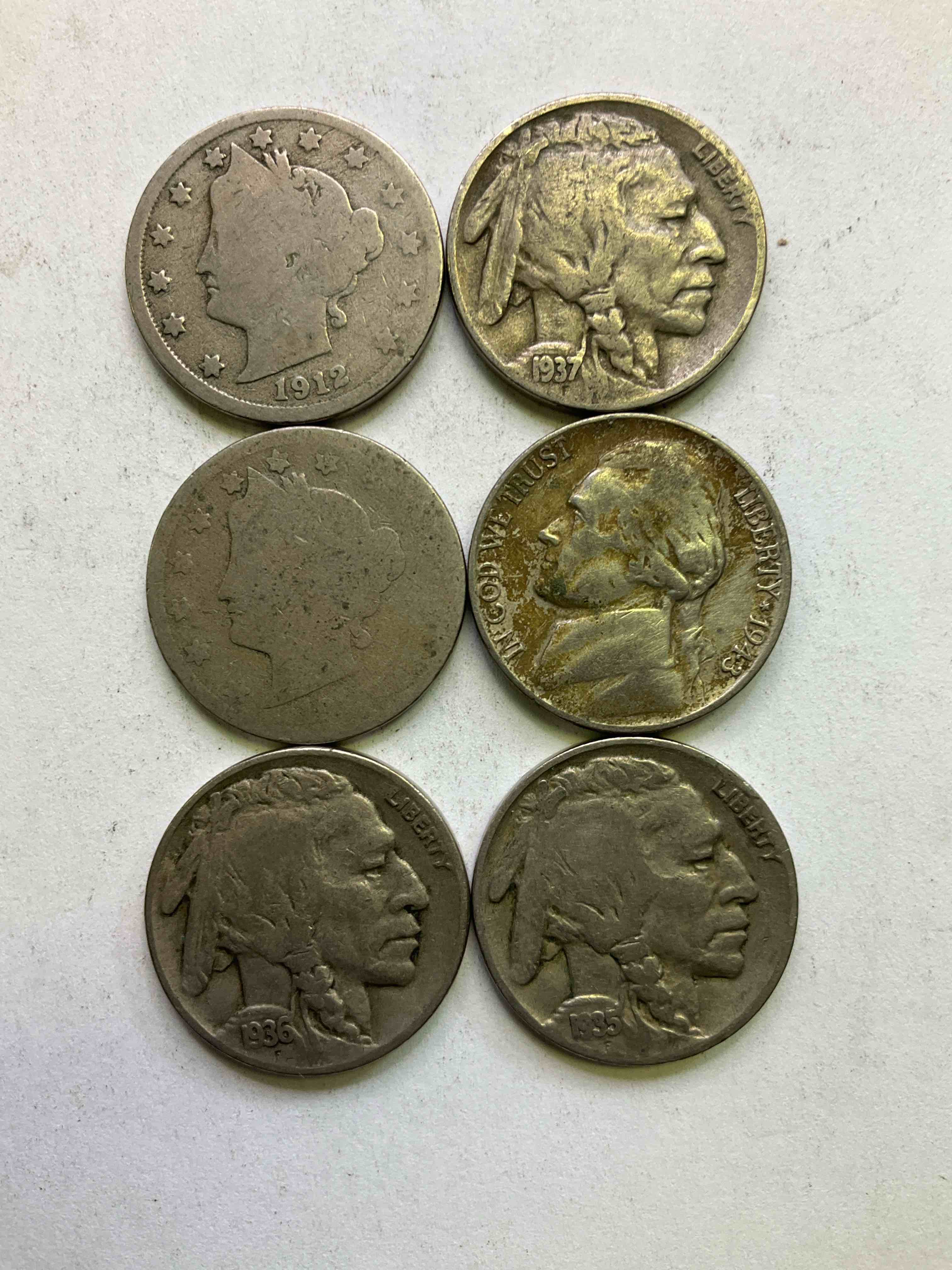 Nickel Lot! Including WWII Silver Nickel! Silver Nickel, V Nickel & Buffalo Nickels! Invest In America’s Nickels, The Perfect Lot With Silver Nickel Included!