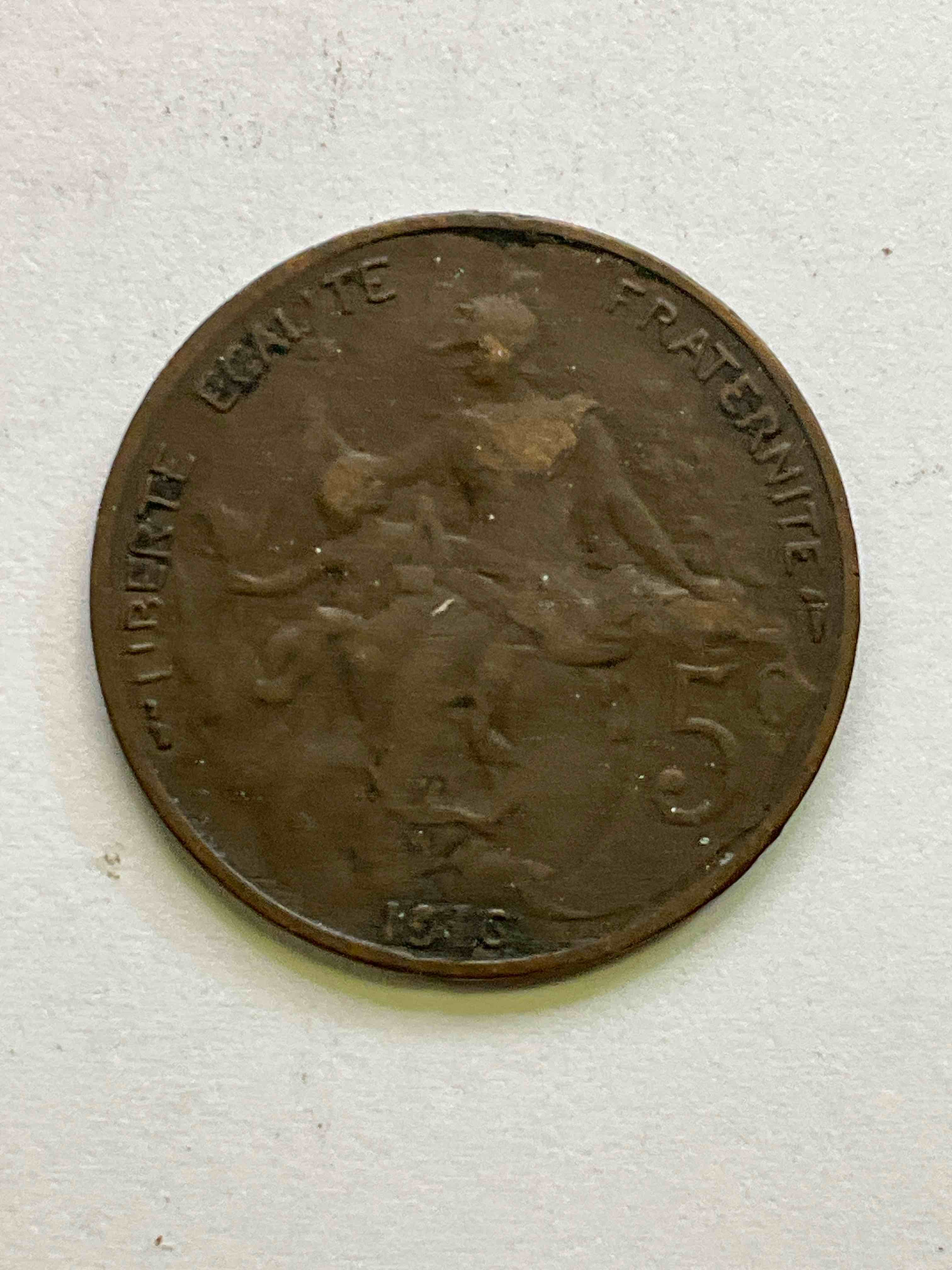 1916 World War I Era French 5 Cent Piece With Visible Date! This Rare Coin From The Era Of The First World War Is Very Coveted & Hard To Find! French Currency!