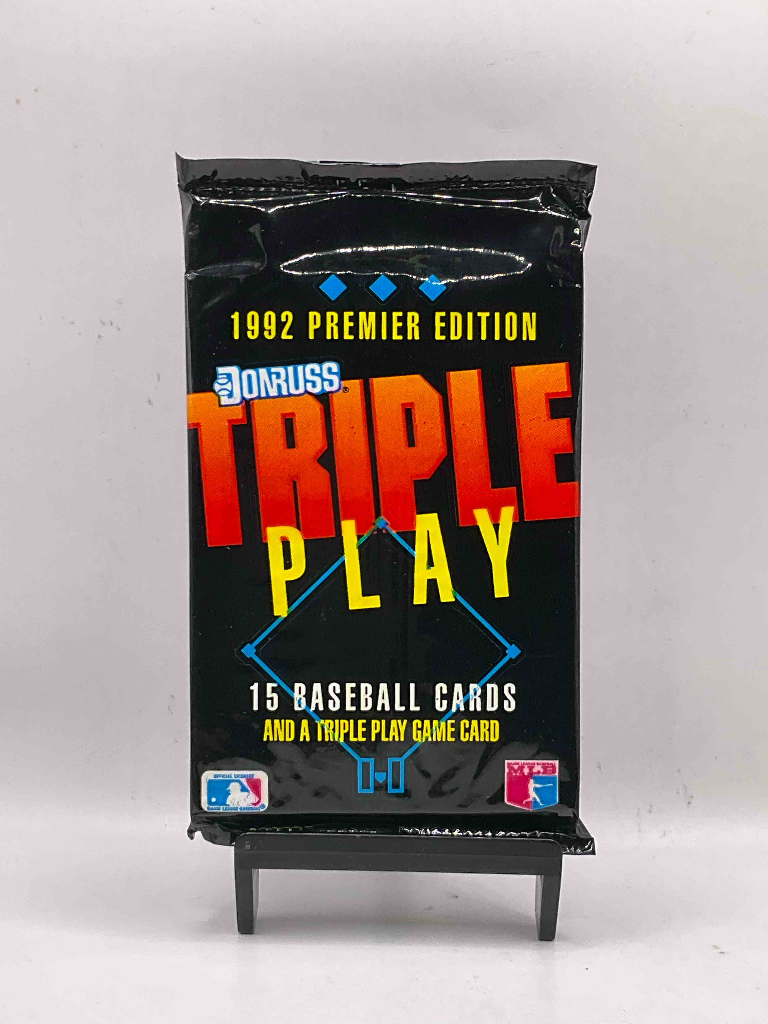 1992 Donruss Triple Play MLB Baseball Card Packs! Look For Randomly Inserted Gallery Of The Stars Cards, Awesome Action, Little Hotshots & Rub Off Game Cards! Along With Griffey Jr, McGwire, Ryan & More! Rare Packs!