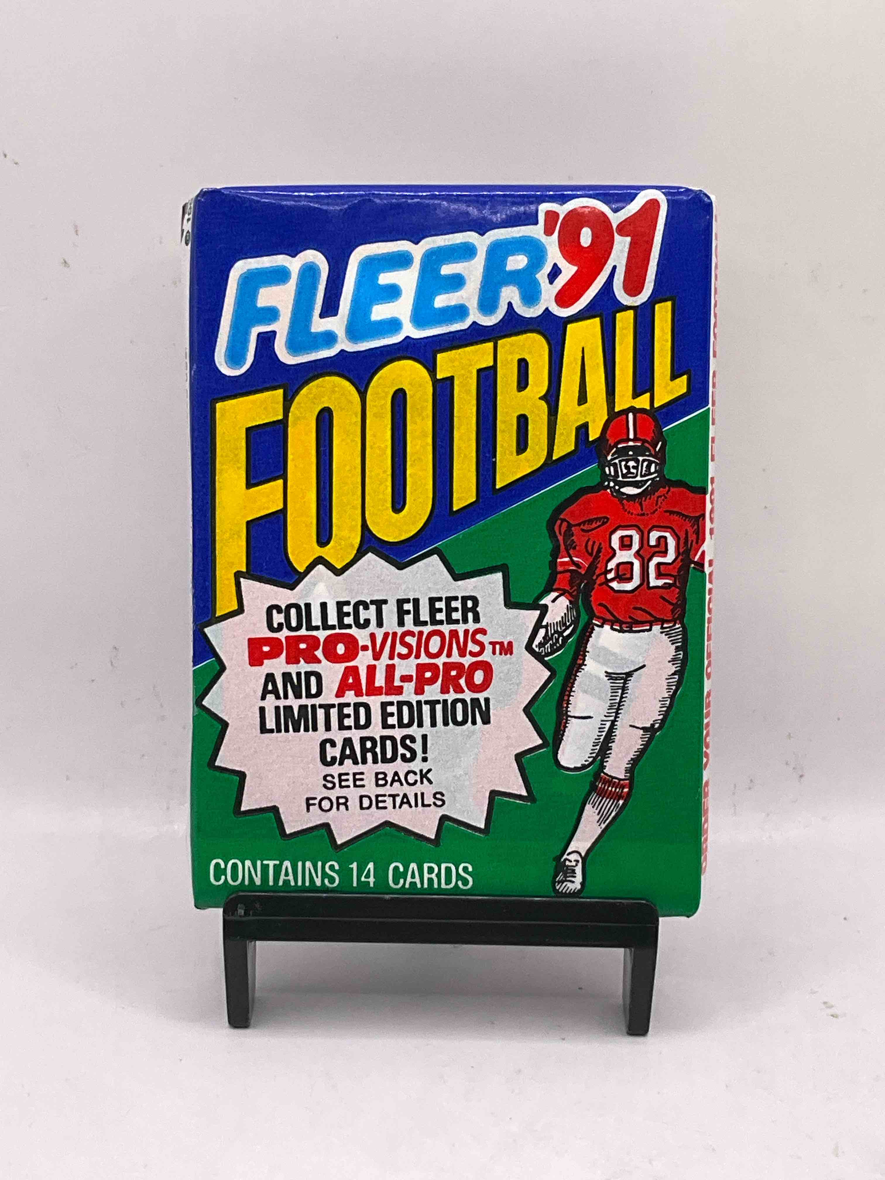 1991 Fleer Football Unopened Card Pack! Search For Valuable Joe Montana & Jerry Rice Cards! Crazy Packs From The Early 90’s!