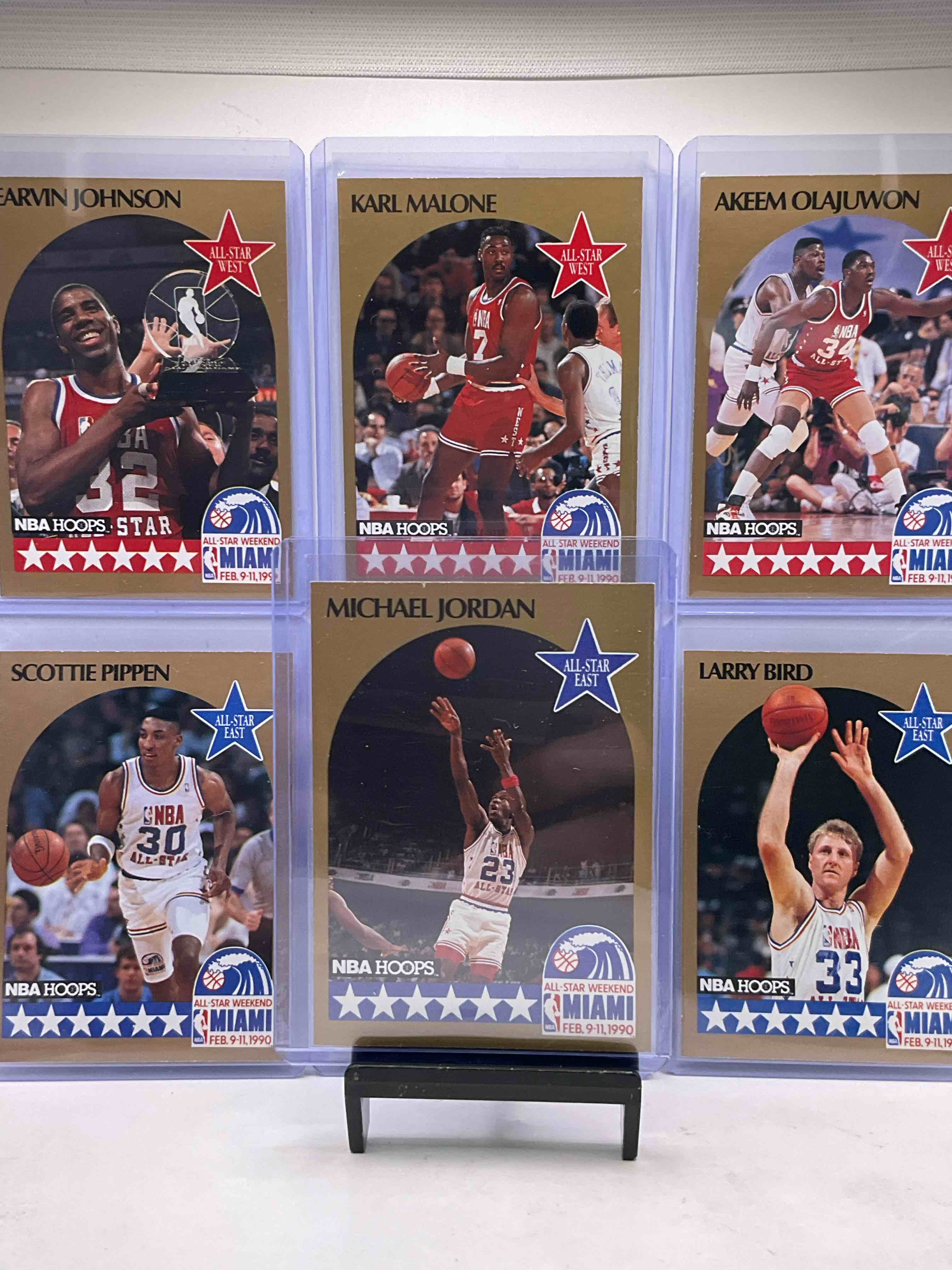 1990 NBA Hoops All Star Complete Set! Michael Jordan, Magic Johnson, Larry Bird, David Robinson, Karl Malone, Hakeem Olajuwon, Charles Barkley & So Many More, The BEST Players From The Year & Even From The Decade, All In One Place! Awesome All Star Bonanza!