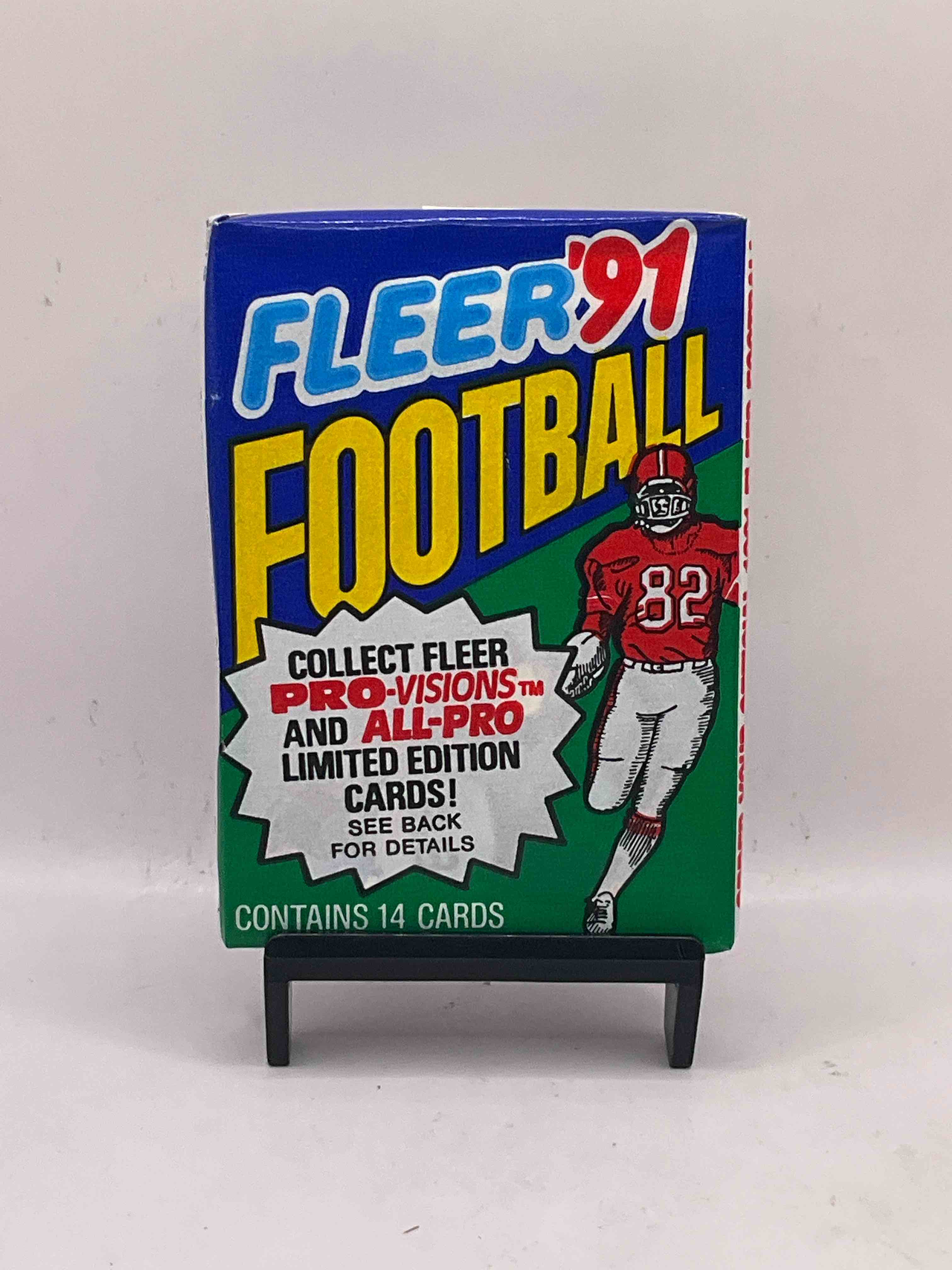 1991 Fleer Football Unopened Card Pack! Search For Valuable Joe Montana & Jerry Rice Cards! Crazy Packs From The Early 90’s!