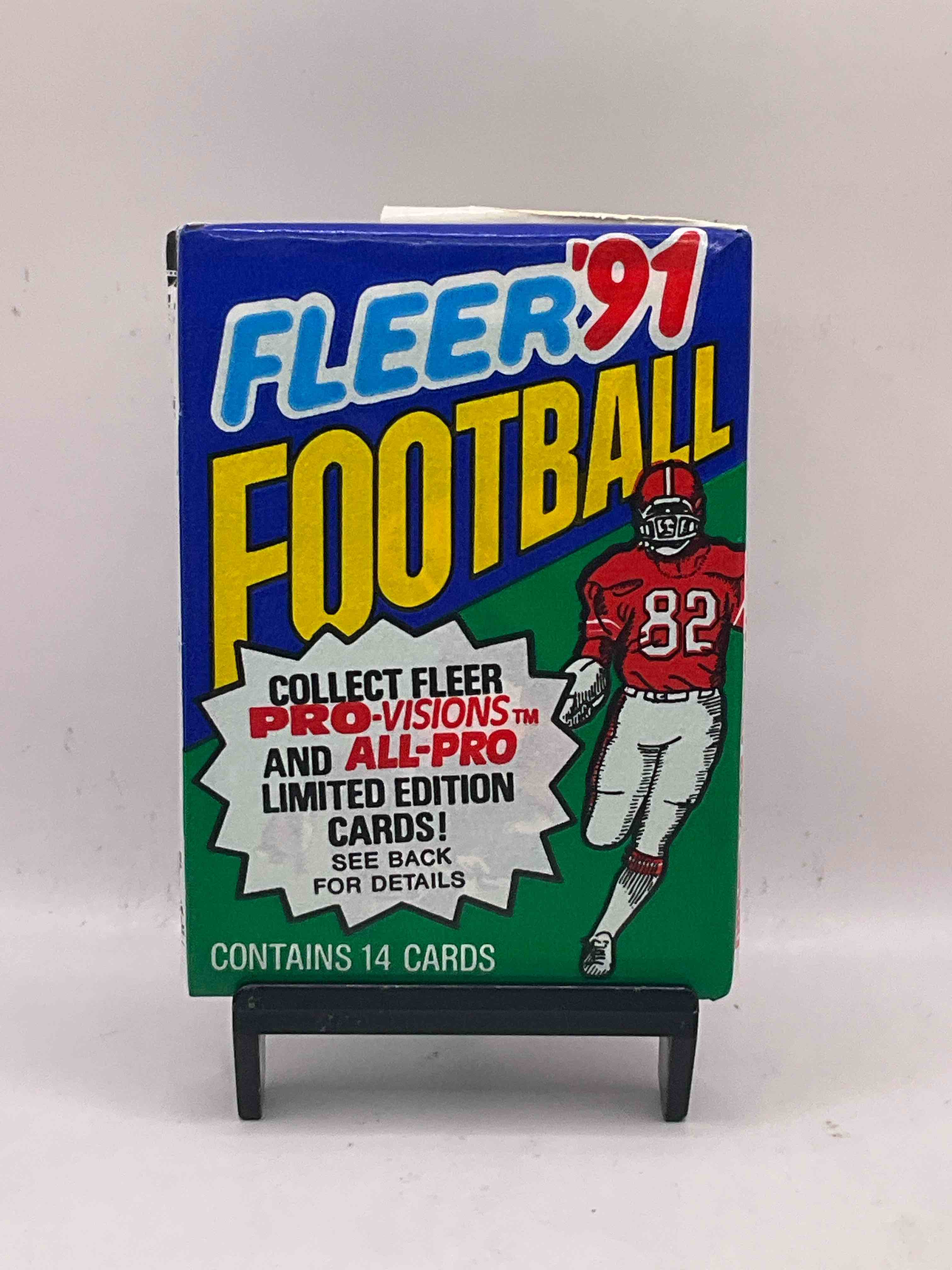 1991 Fleer Football Unopened Card Pack! Search For Valuable Joe Montana & Jerry Rice Cards! Crazy Packs From The Early 90’s!