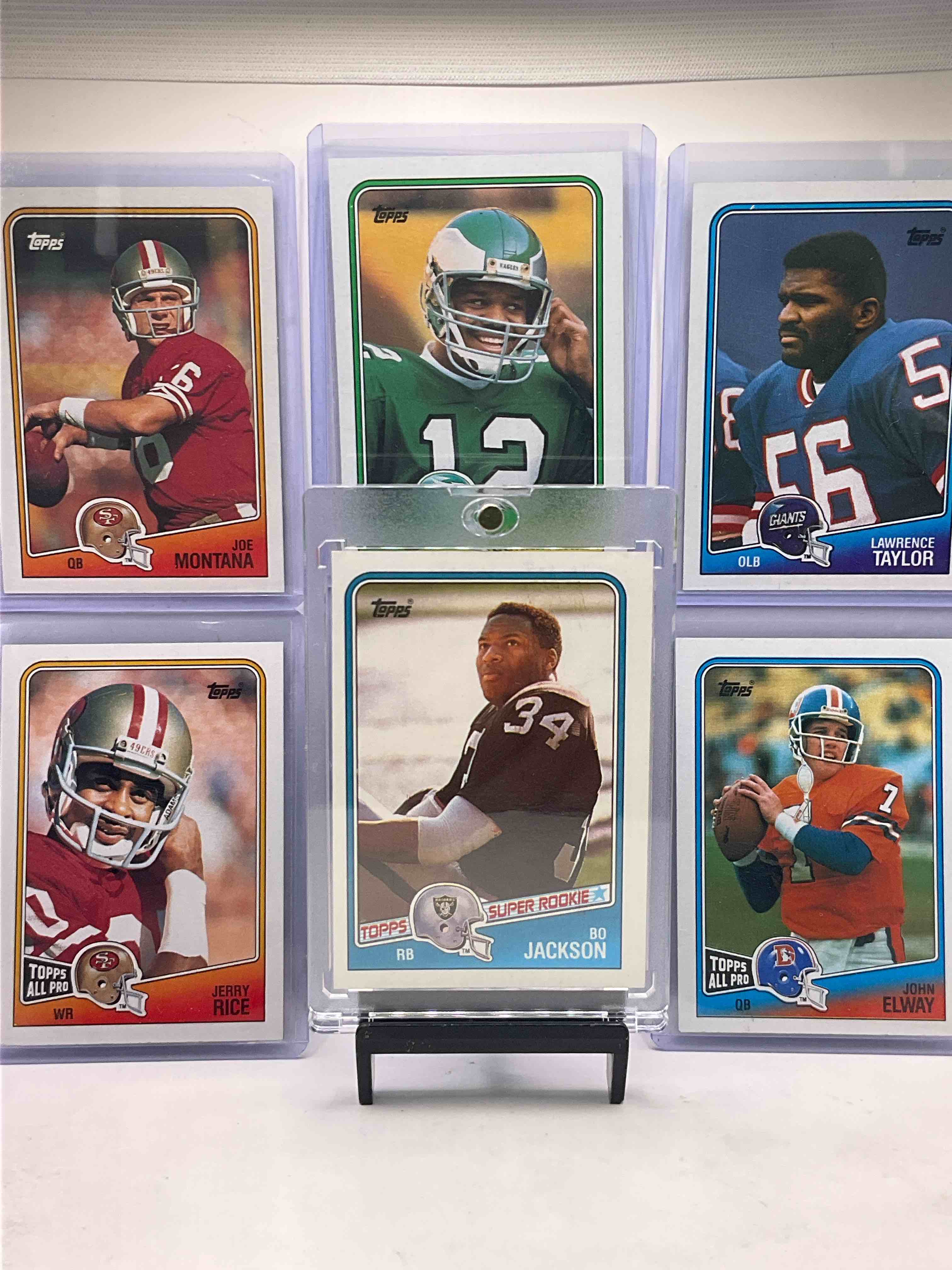 1988 Topps Football! Bo Jackson Topps Super Rookie Card! The BEST Cards From The Year! Joe Montana, Jerry Rice, John Elway, Randall Cunningham, Lawrence Taylor & More! 50 Card 1988 Topps Football!