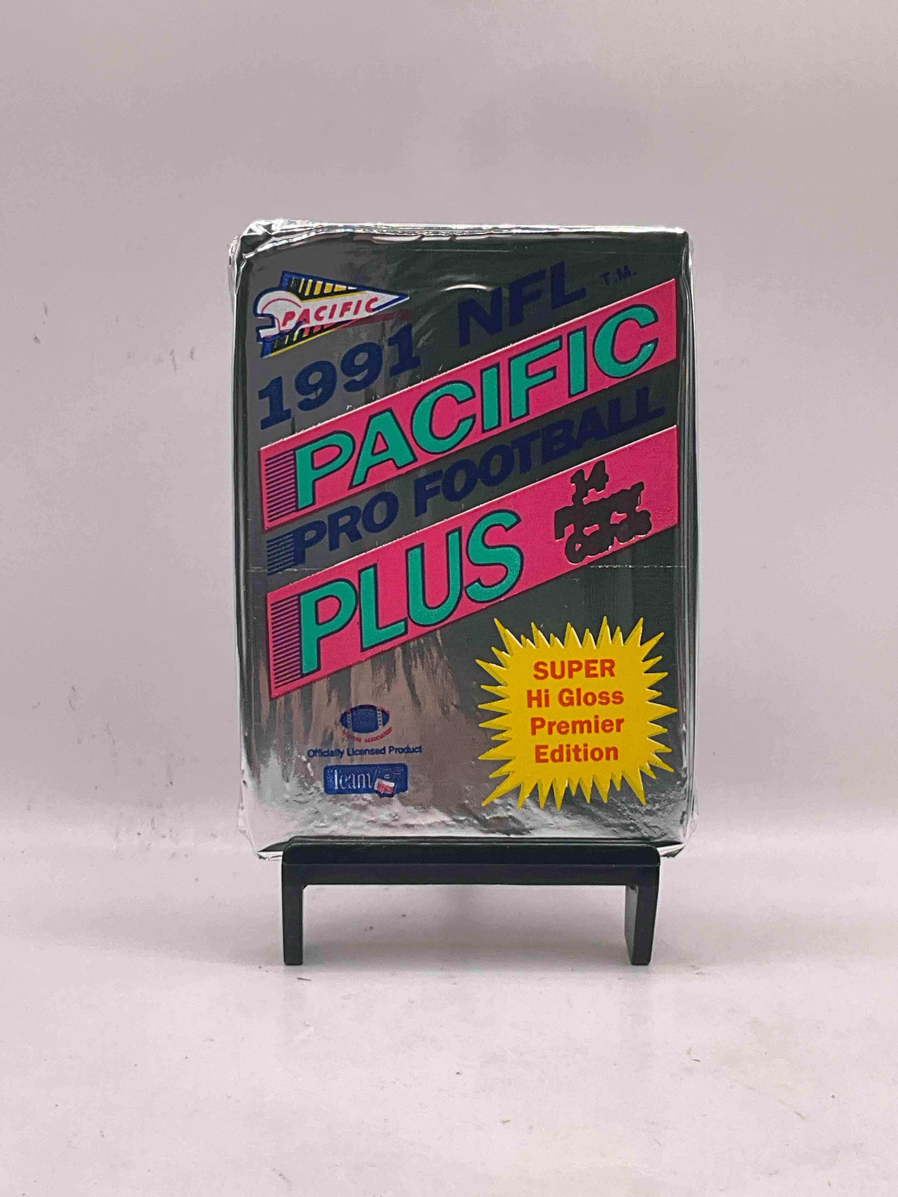 1991 Pacific Football, Something You Hardly Ever See! 1991 Pacific Football Sealed Card Pack, Direct From Original Retail Case. Search For Brett Favre Rookie, Early Barry Sanders, Jerry Rice & So Much More! Hard To Find!