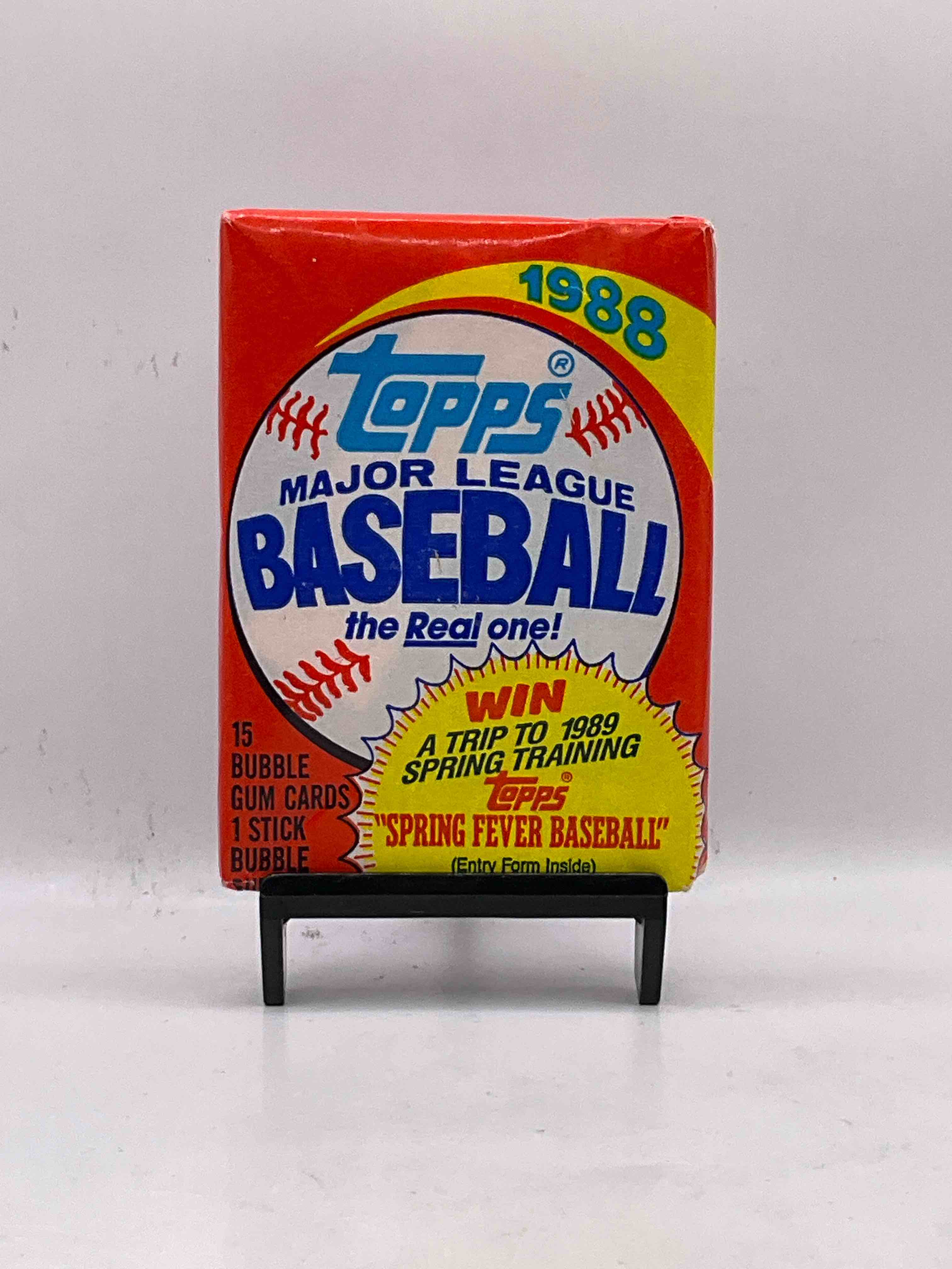 80’s Baseball Fan’s Rejoice! 1988 Topps Baseball Unopened Rack Packs Full Of Collectible Trading Cards! Search For Valuable Don Mattingly “World Of Baseball” & Nolan Ryan Cards Worth Hundreds In Perfect Condition! 