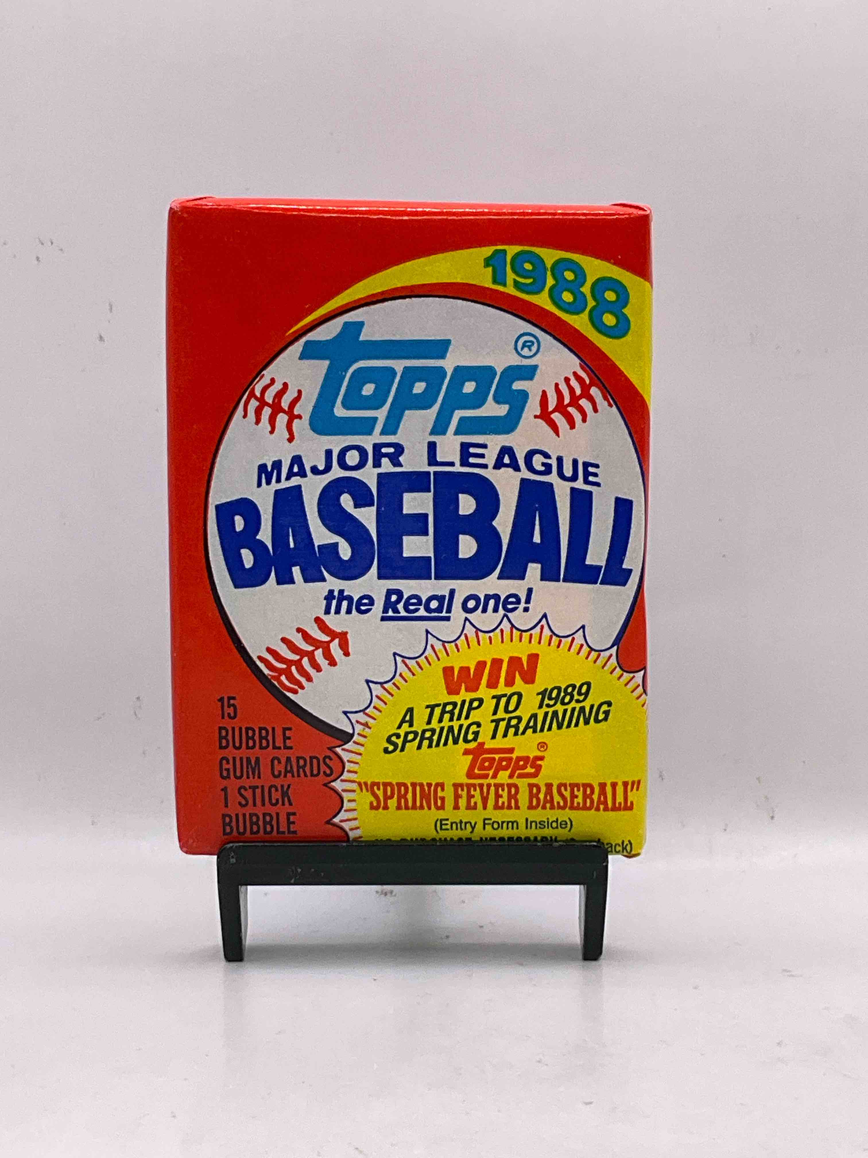 80’s Baseball Fan’s Rejoice! 1988 Topps Baseball Unopened Rack Packs Full Of Collectible Trading Cards! Search For Valuable Don Mattingly “World Of Baseball” & Nolan Ryan Cards Worth Hundreds In Perfect Condition! 