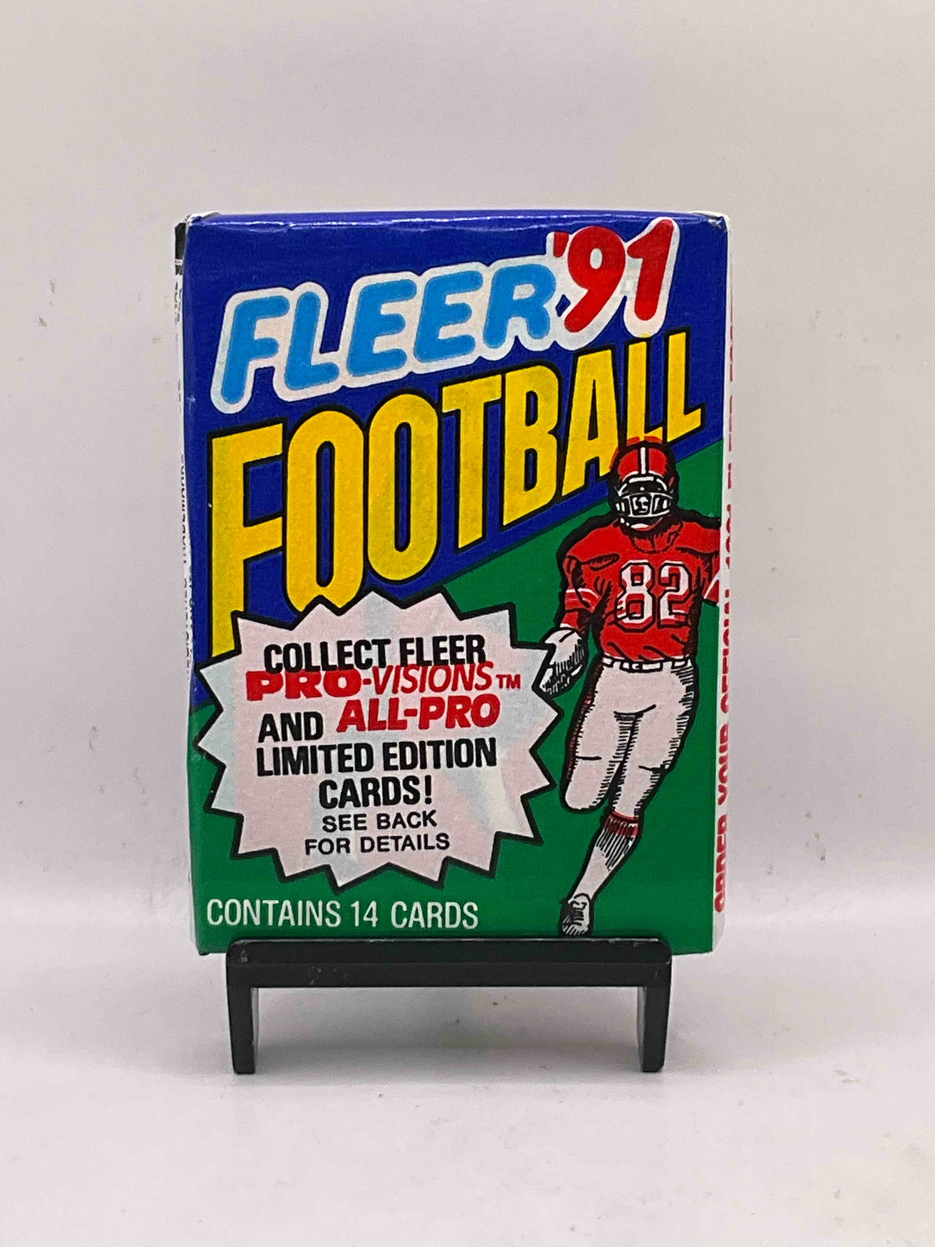 1991 Fleer Football Unopened Card Pack! Search For Valuable Joe Montana & Jerry Rice Cards! Crazy Packs From The Early 90’s!