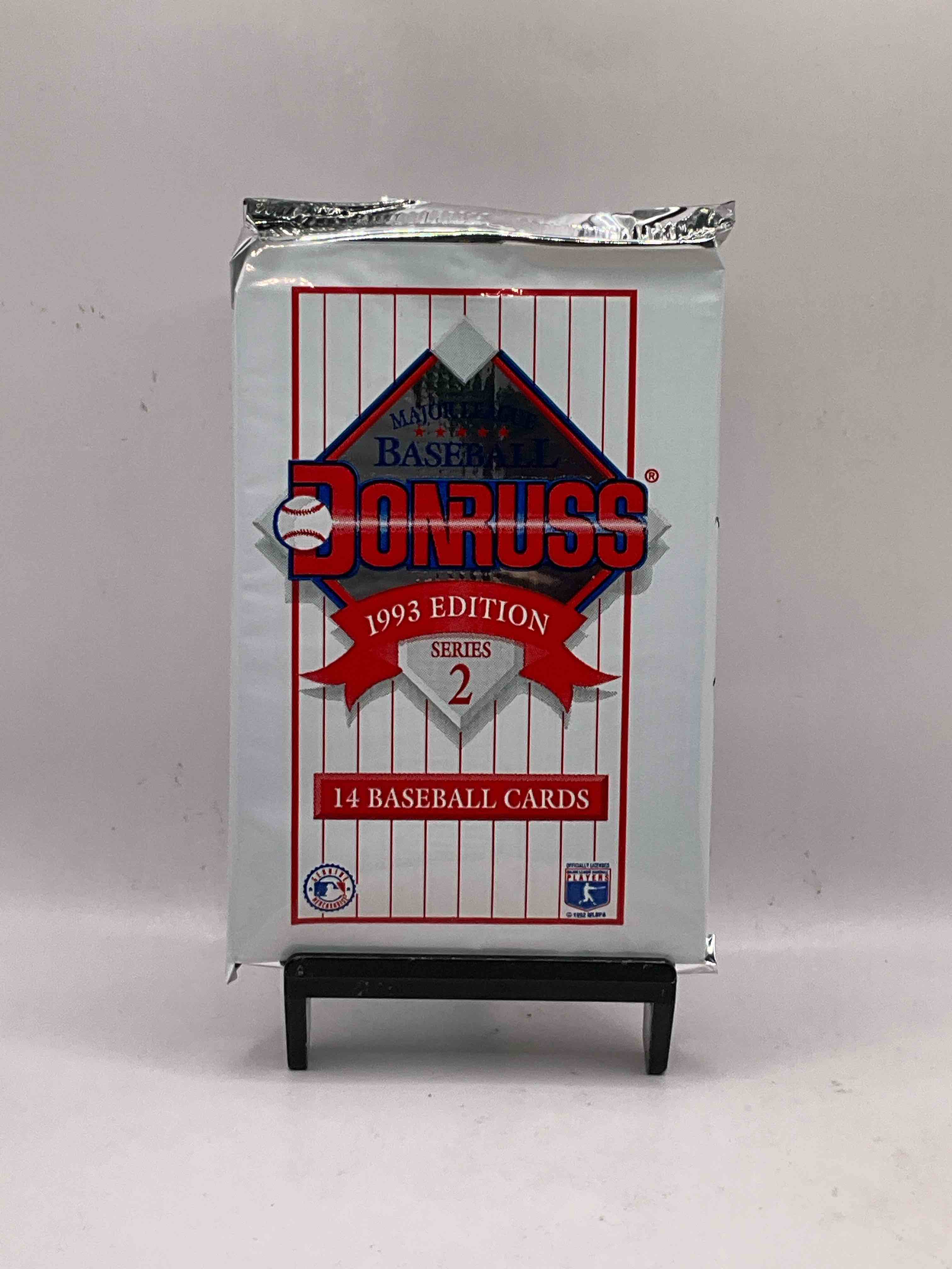 Great Year! 1993 Donruss Baseball Unopened Baseball Card Packs, Direct From Original Sealed Retail Case! Search For Valuable Rated Rookie Cards From Chipper Jones (PSA 10 $150+) & Mike Piazza, Early Ken Griffey Jr. & So Much More!