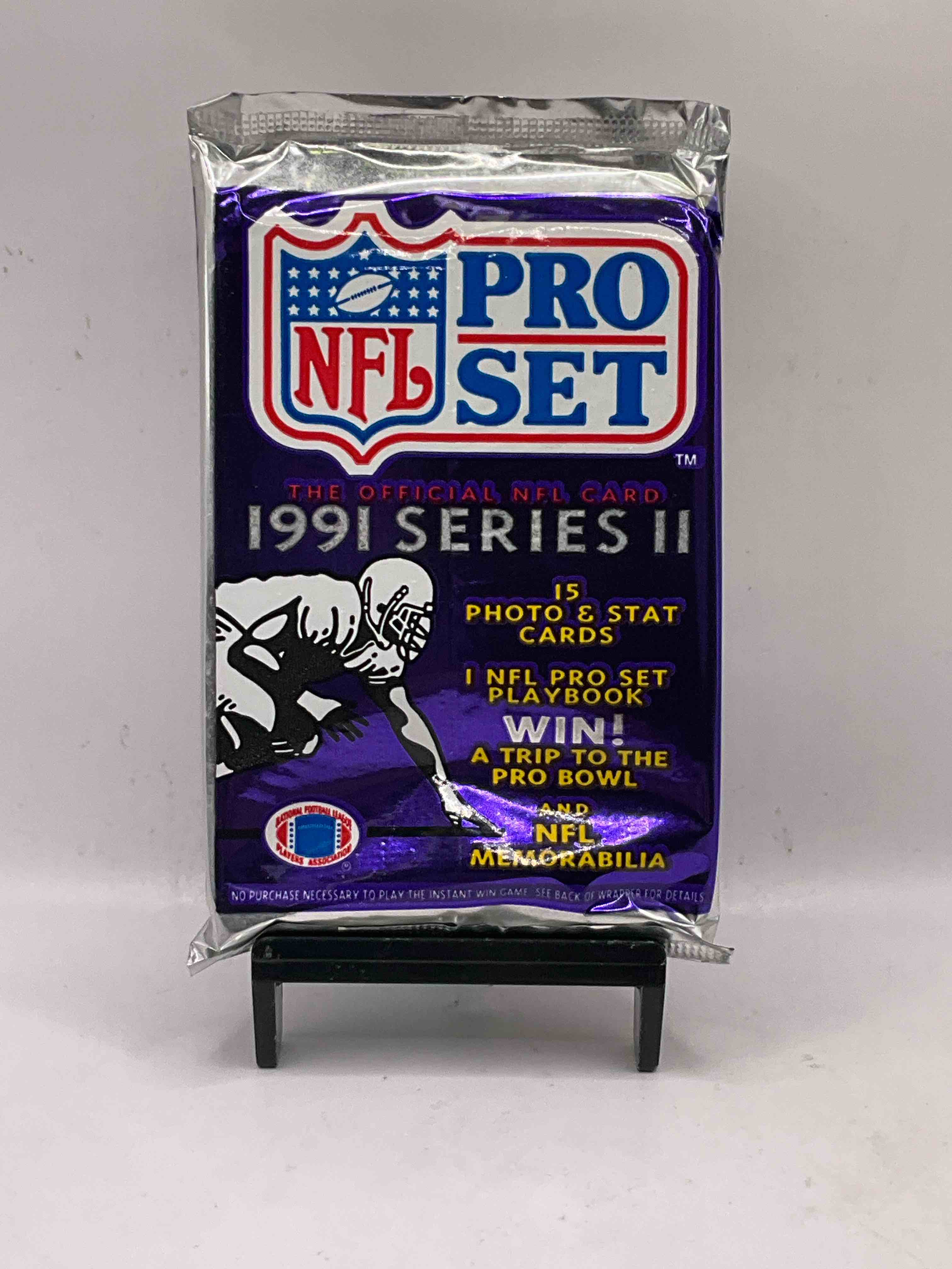 Wow! 1991 Pro Set Football Sealed Card Pack, Direct From Original Retail Case!  Highly Sought After By Collectors As This Year Is Loaded With High Profile Cards! Search For Cards From Barry Sanders, Deion Sanders, Troy Aikman, Michael Irvin & Much More!  Getting Hard To Find!
