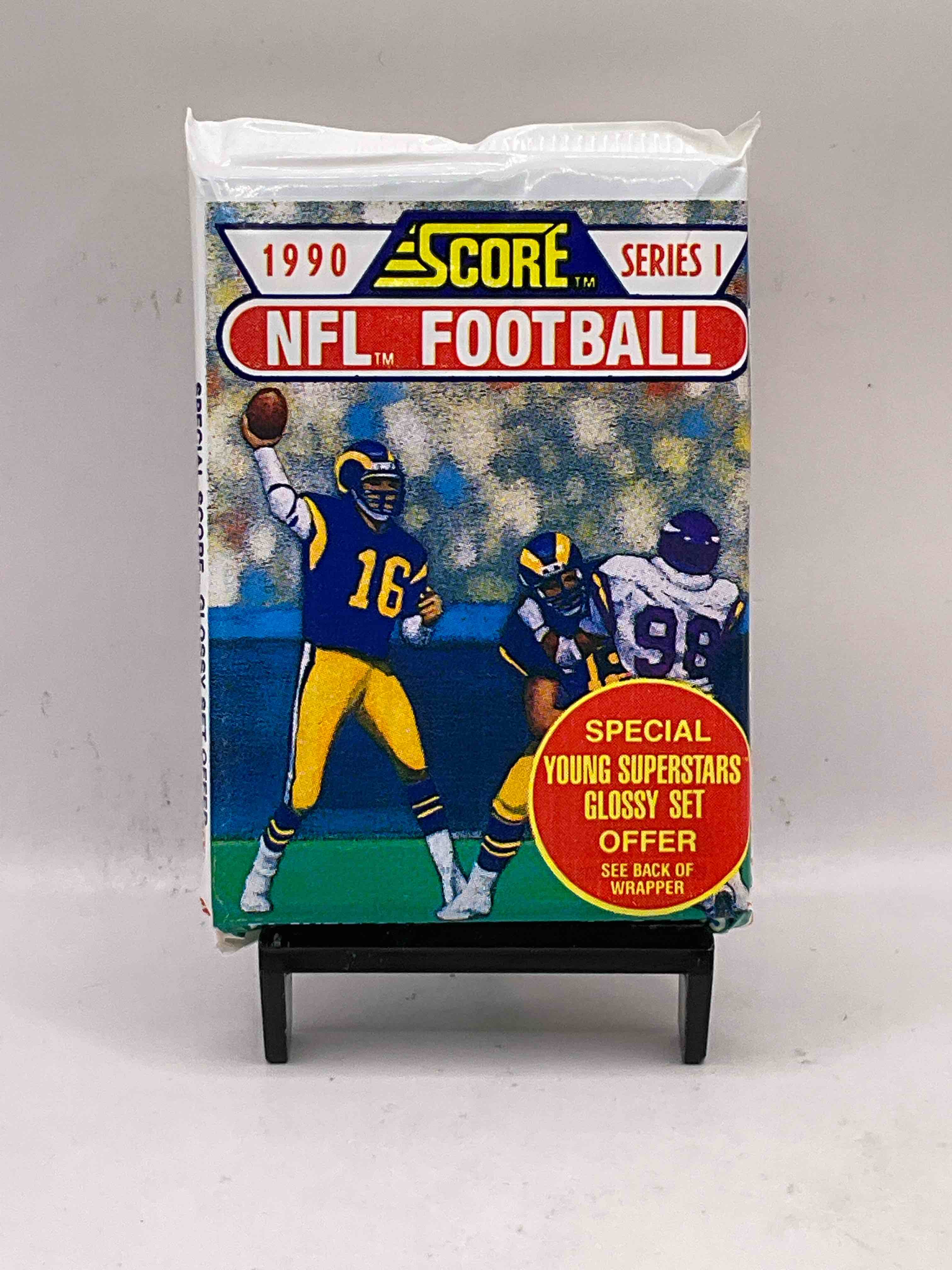 Emmitt Smith Rookie!? In Perfect Condition Worth Hundreds! 1990 Score Football Unopened Collectible Sports Card Packs! Direct From Original Box! Look For Valuable Emmitt Smith Rookie Cards! Let The Search Begin!