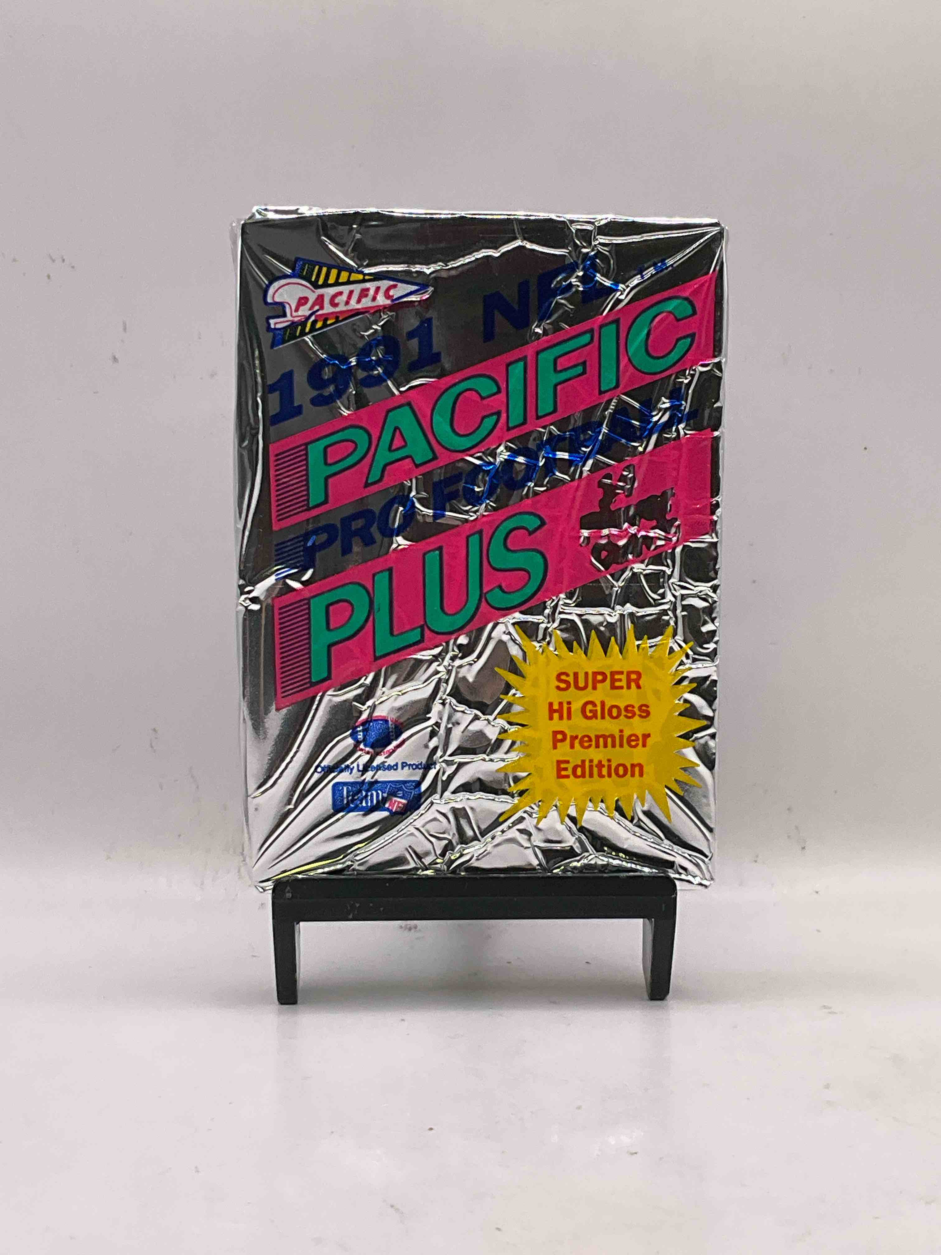 1991 Pacific Football, Something You Hardly Ever See! 1991 Pacific Football Sealed Card Pack, Direct From Original Retail Case. Search For Brett Favre Rookie, Early Barry Sanders, Jerry Rice & So Much More! Hard To Find!