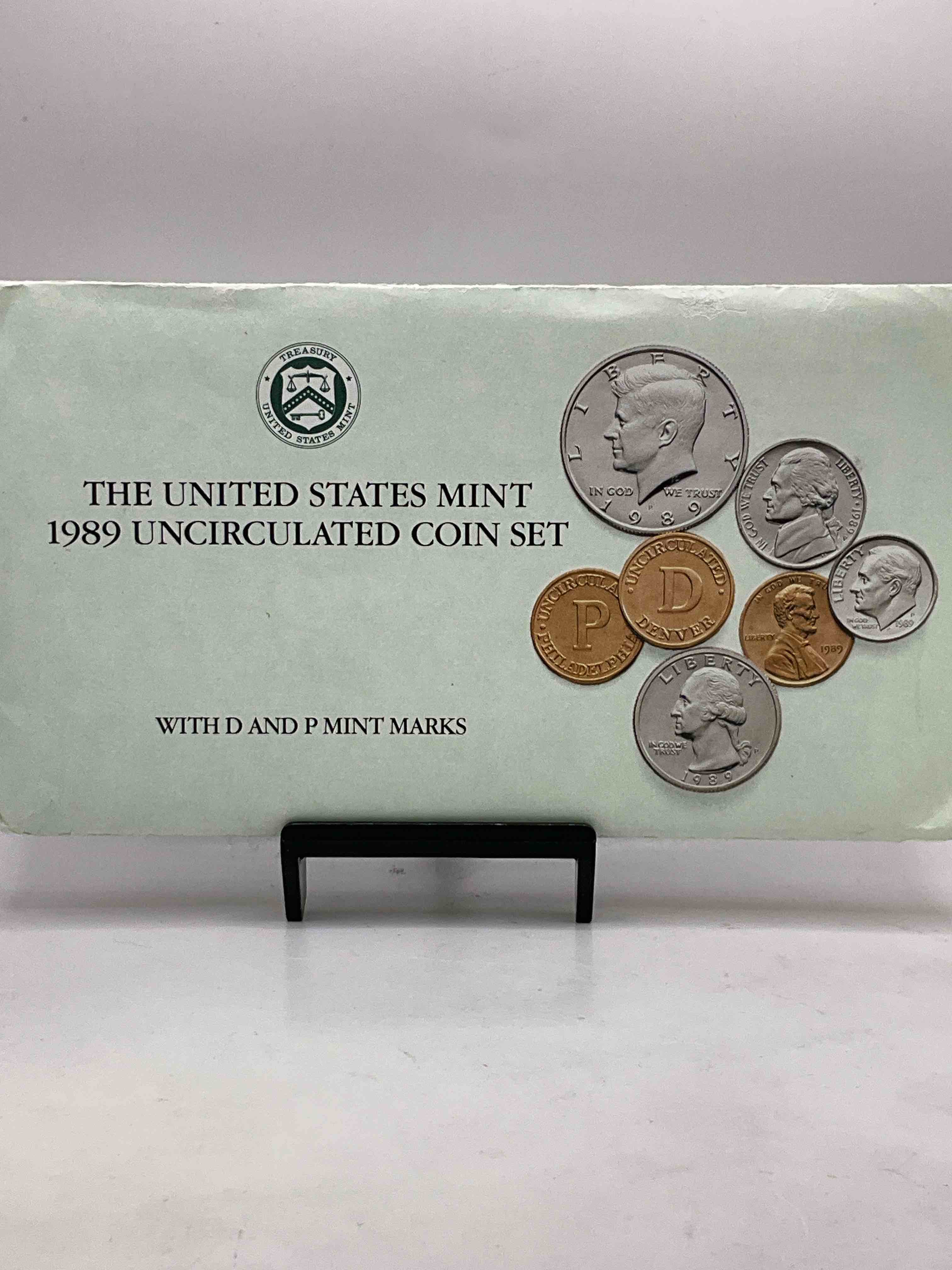 1989 Uncirculated U.S. Mint Set! Attention All Swifties Out There! What A Great Year! This Gorgeous Mint Set Features Each U.S. Coins Minted in 1989 In Uncirculated Condition, From Each Mint Mark, Philly & Denver! Still In Original Envelope Direct From The U.S. Treasury In 1989! Own An Awesome Investment & Incredible Piece Of U.S. History! Also Makes For An Awesome Gift!