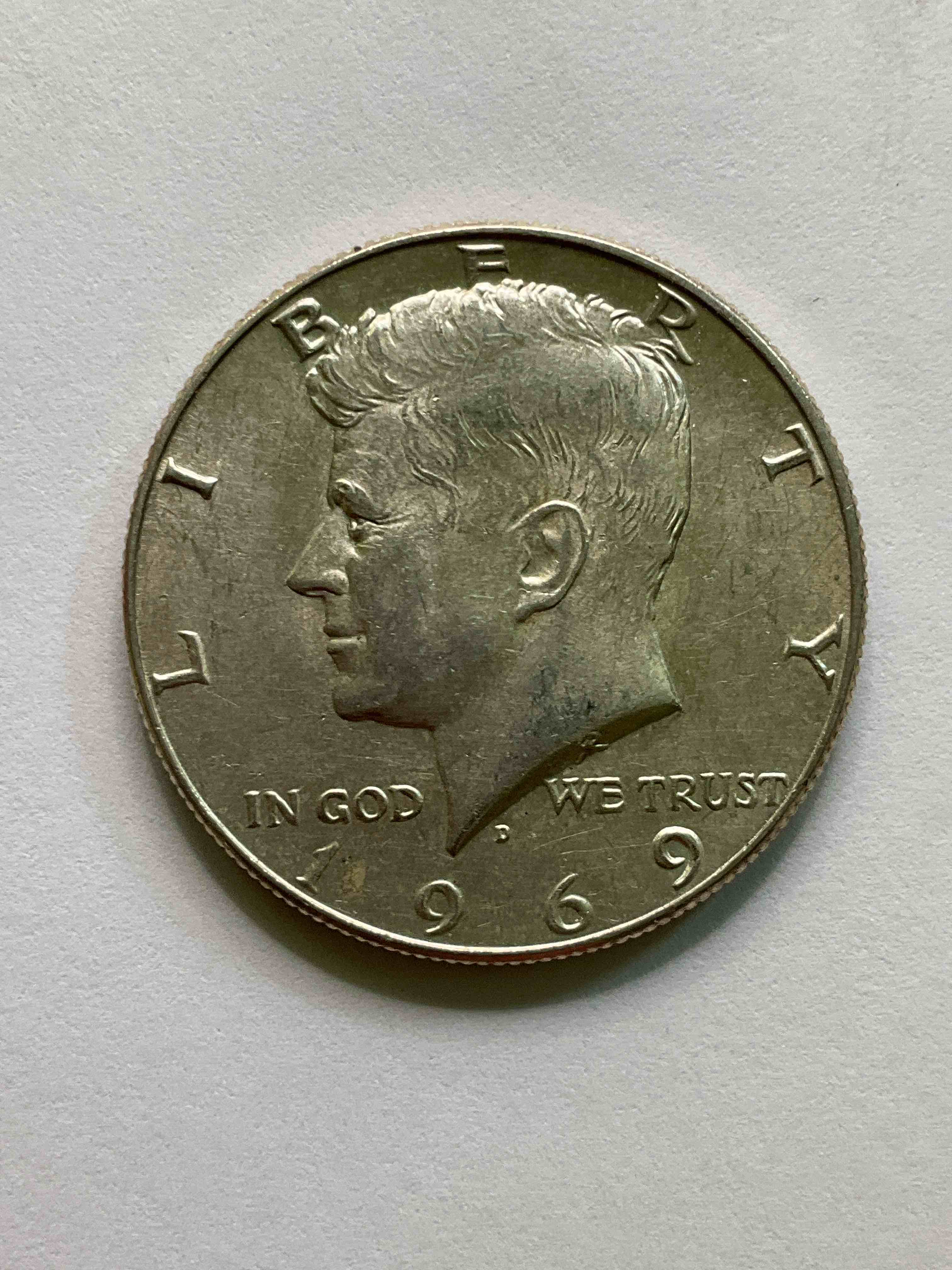 1969 Moon Landing Silver! Check Out This Gorgeous, Uncirculated 1969 Kennedy Half Dollar, Minted In 40% Fine U.S. Silver! 1969 Was The Year Of The Moon Landing, & Also THE LAST Year Kennedy Half Dollars Had Silver In Them! Check Out This Rare 1969 Silver Kennedy Half Dollar In Excellent, Uncirculated Condition! Invest In Fine U.S. Silver & A Incredible Piece Of History!