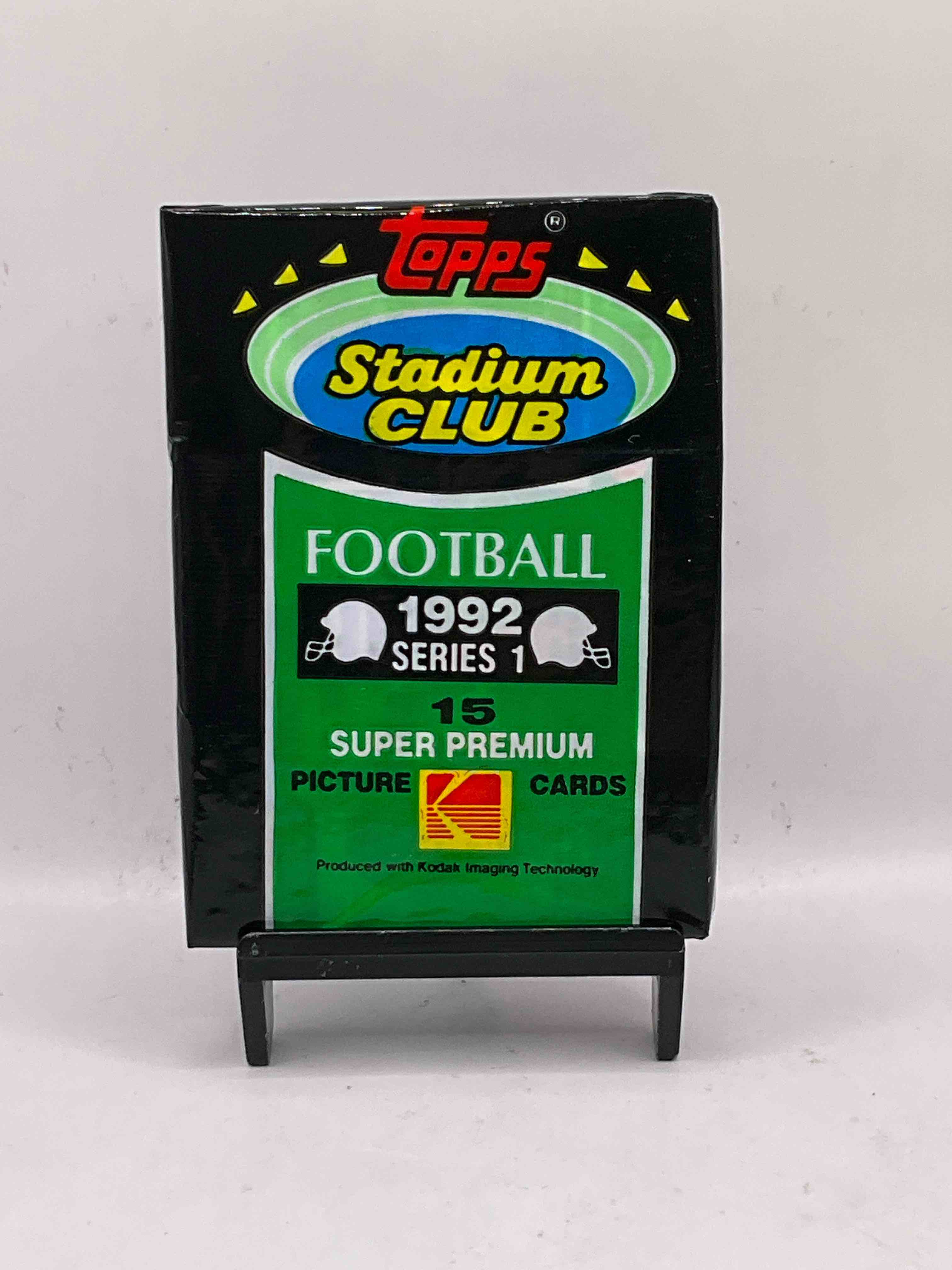 Brett Favre Insanity! 1992 Topps Stadium Club Unopened Packs! These High End Packs Could Have Some Awesome Cards! Topps Super Premium Picture Cards… With Possible Brett Favre, Mint 10 Worth Over $250! All Direct From Original Box!