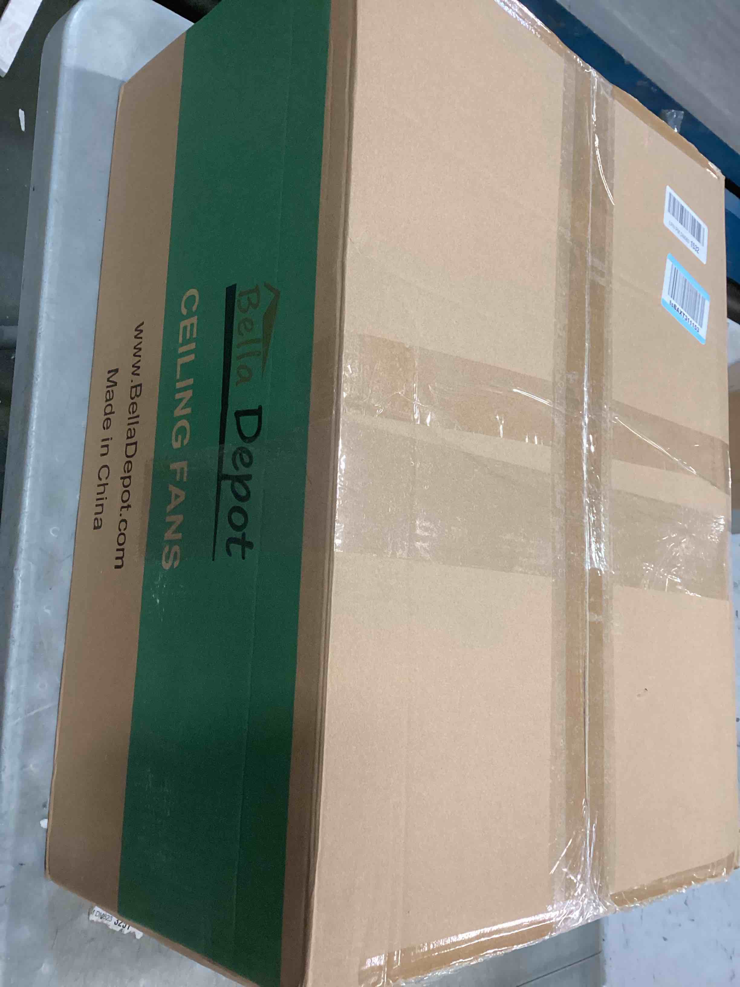https://s3.amazonaws.com/lotting-images-prod/bidfta/GRA2280251_1741027746120.jpeg