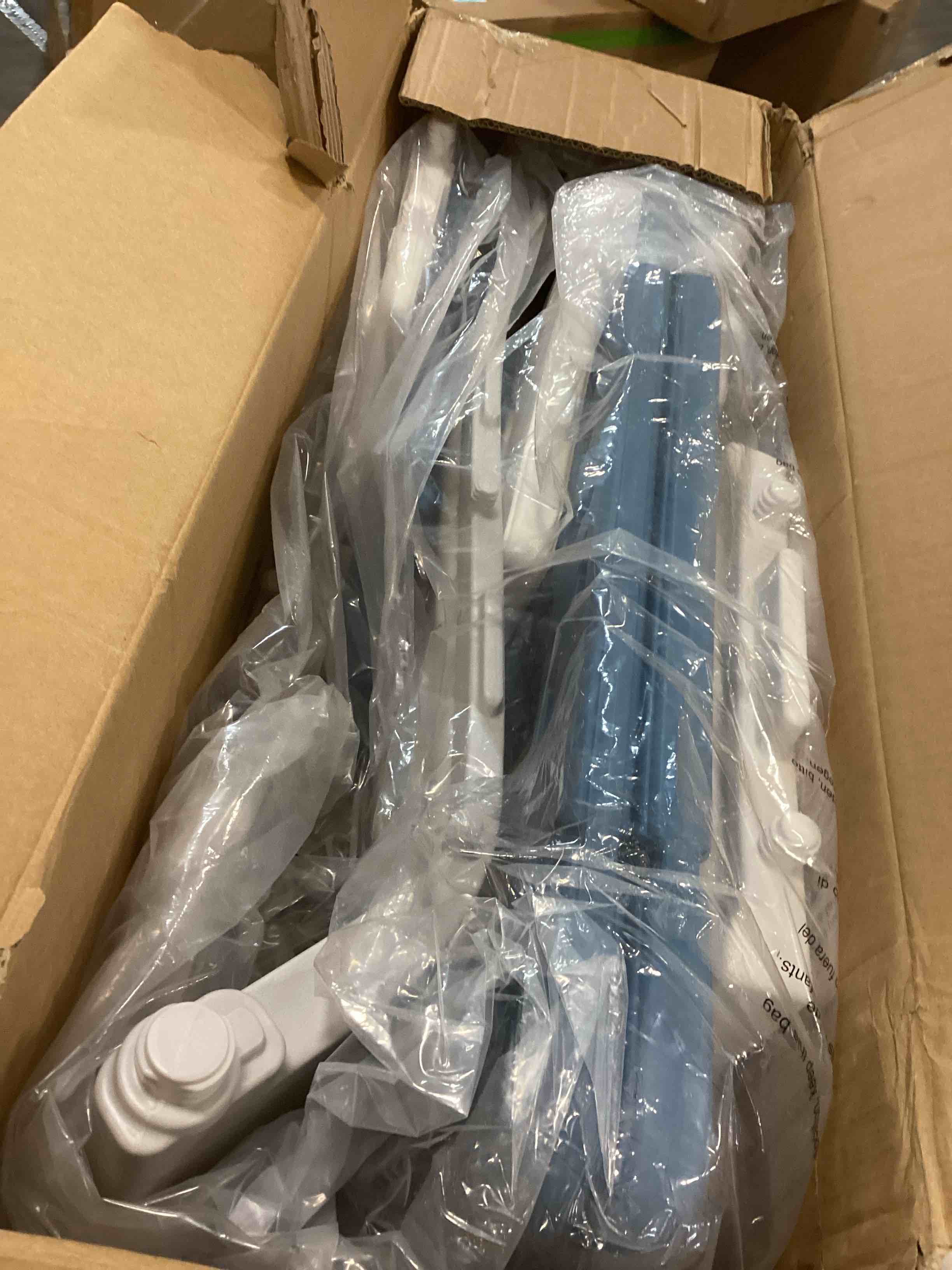 https://s3.amazonaws.com/lotting-images-prod/bidfta/GRA2280423_1741190211971.jpeg