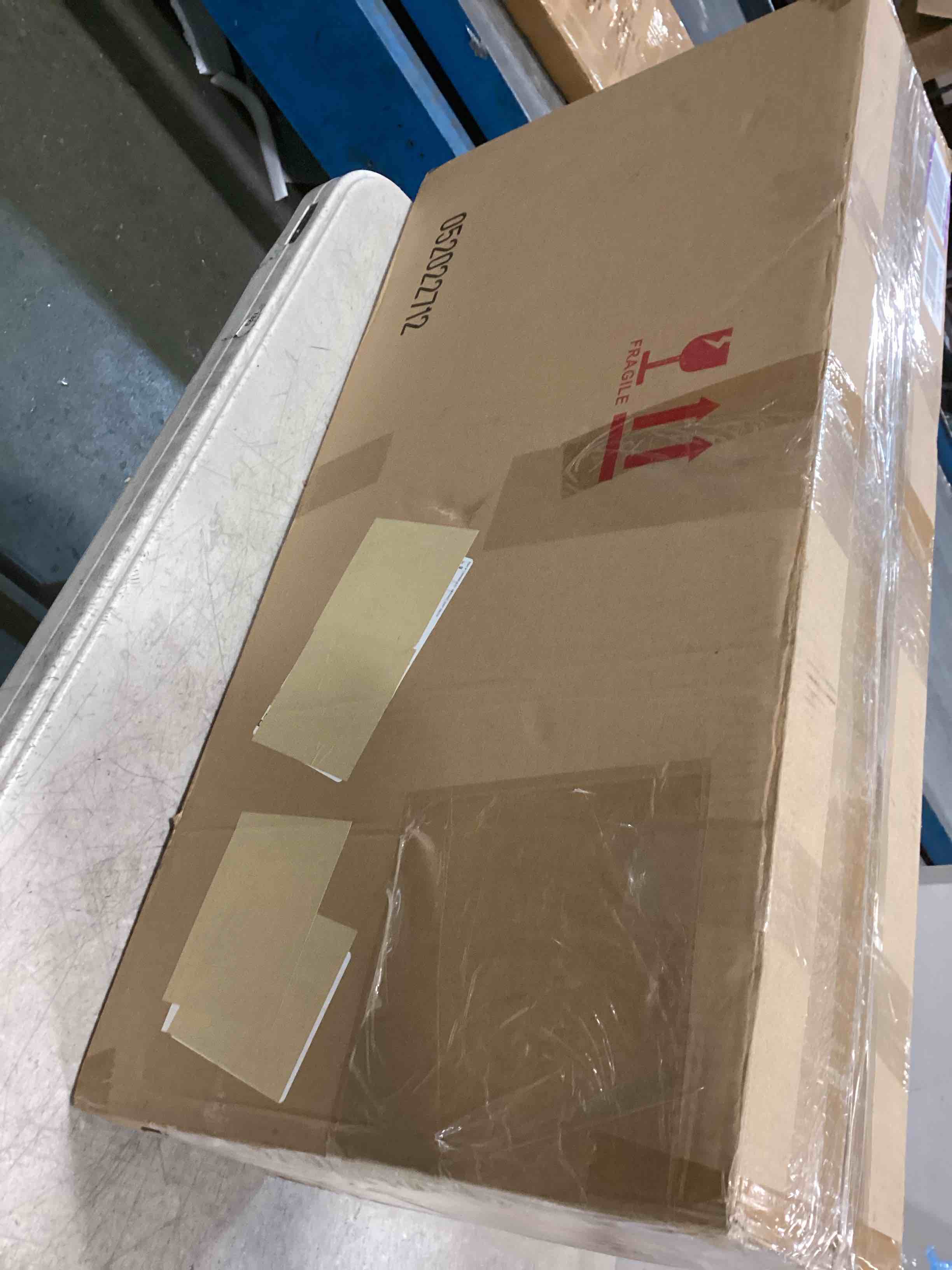 https://s3.amazonaws.com/lotting-images-prod/bidfta/GRA2280513_1741200693767.jpeg