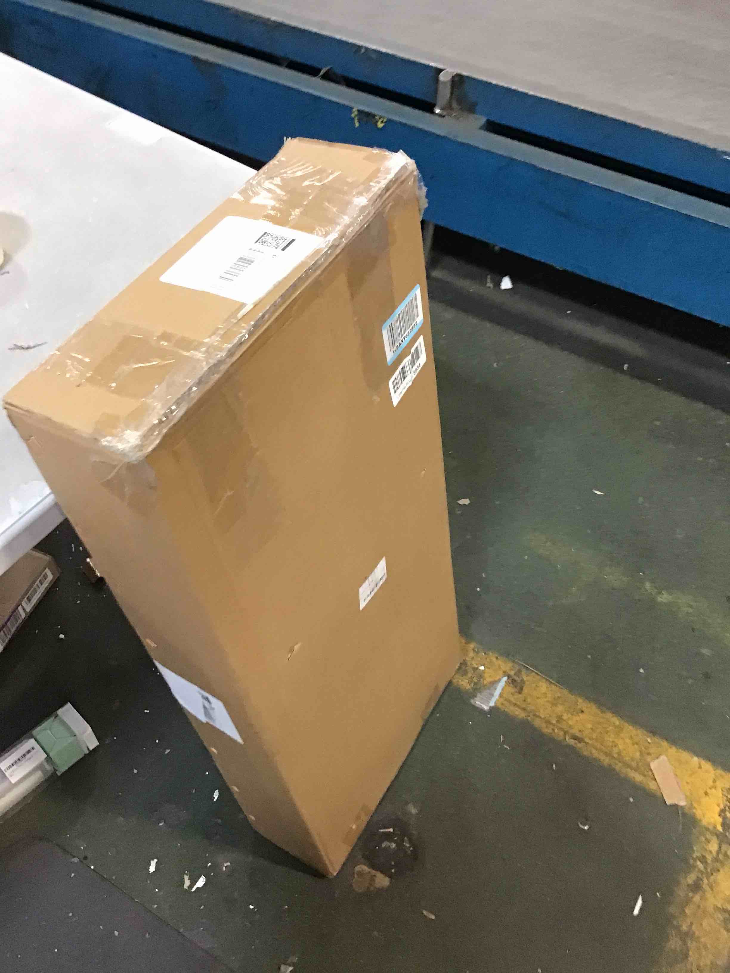 https://s3.amazonaws.com/lotting-images-prod/bidfta/GRA2281784_1740508767554.jpeg