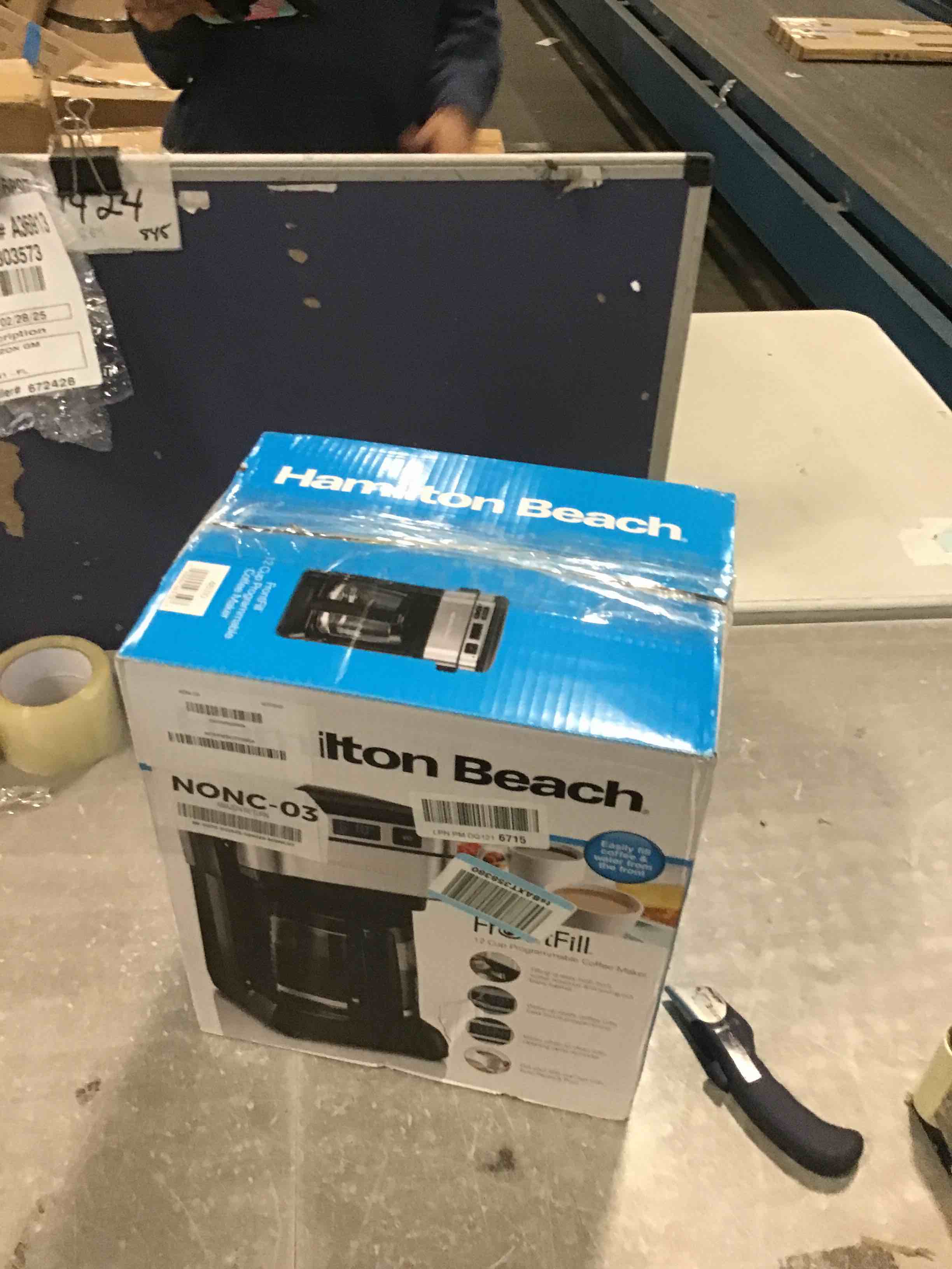 https://s3.amazonaws.com/lotting-images-prod/bidfta/GRA2282570_1741018618725.jpeg