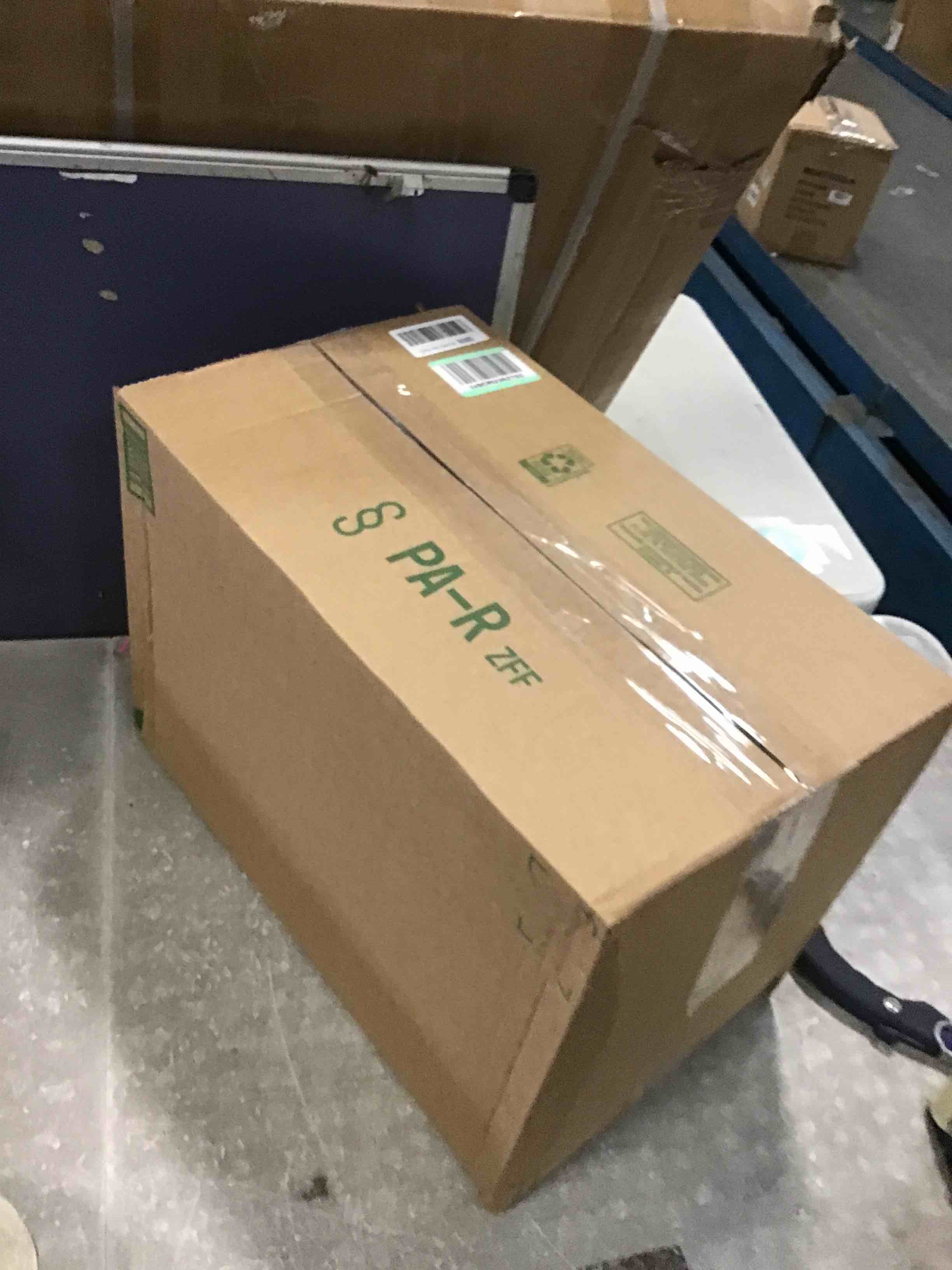 https://s3.amazonaws.com/lotting-images-prod/bidfta/GRA2282603_1741021119015.jpeg